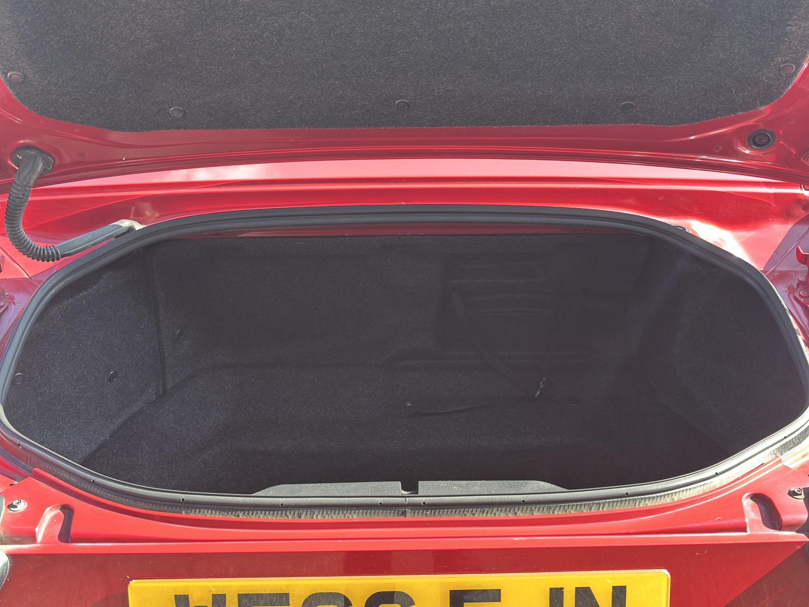 Fiat 124 Spider 1.4 MultiAir Lusso Convertible 2dr Petrol Euro 6 (140 ps)