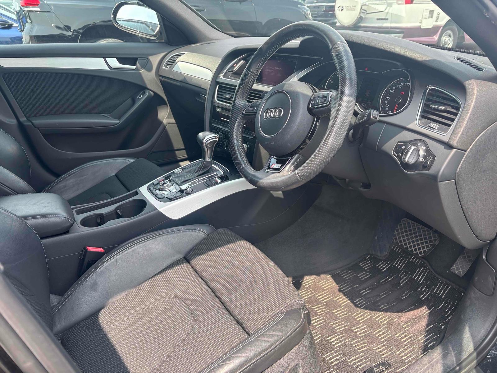 Audi A4 2.0 TFSI S line Saloon 4dr Petrol Multitronic 