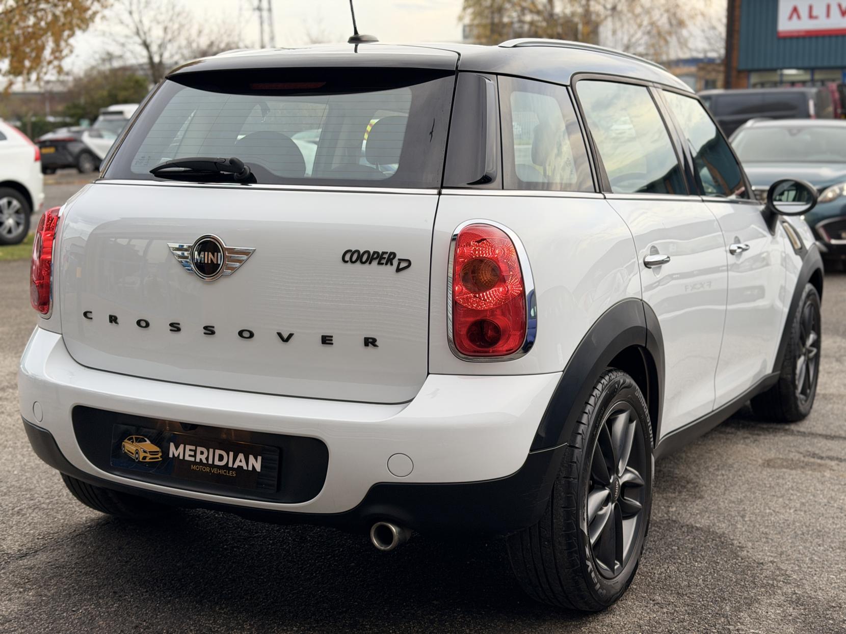 MINI Countryman 2.0 Cooper D SUV 5dr Diesel Auto Euro 5 (112 ps)