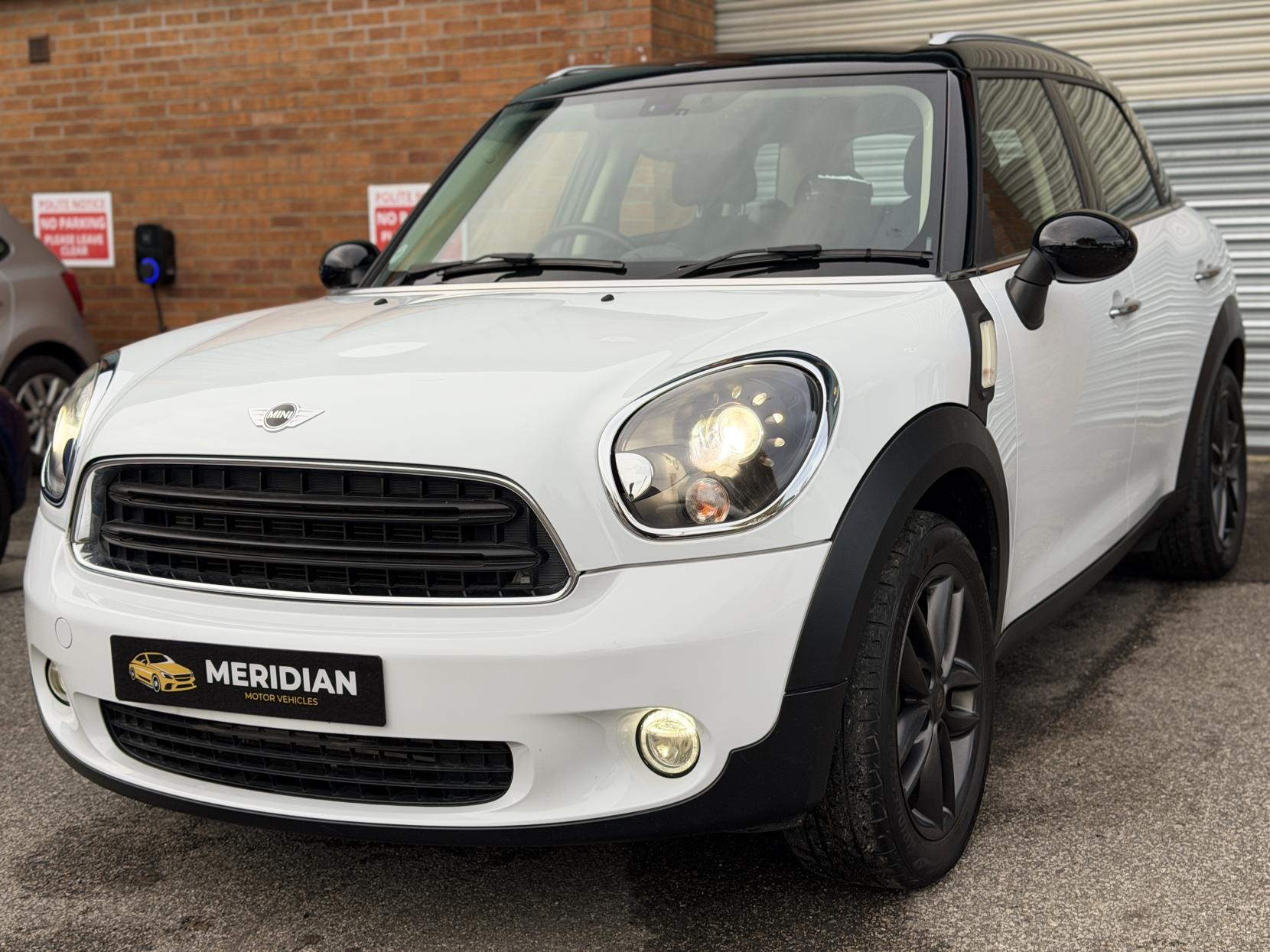 MINI Countryman 2.0 Cooper D SUV 5dr Diesel Auto Euro 5 (112 ps)
