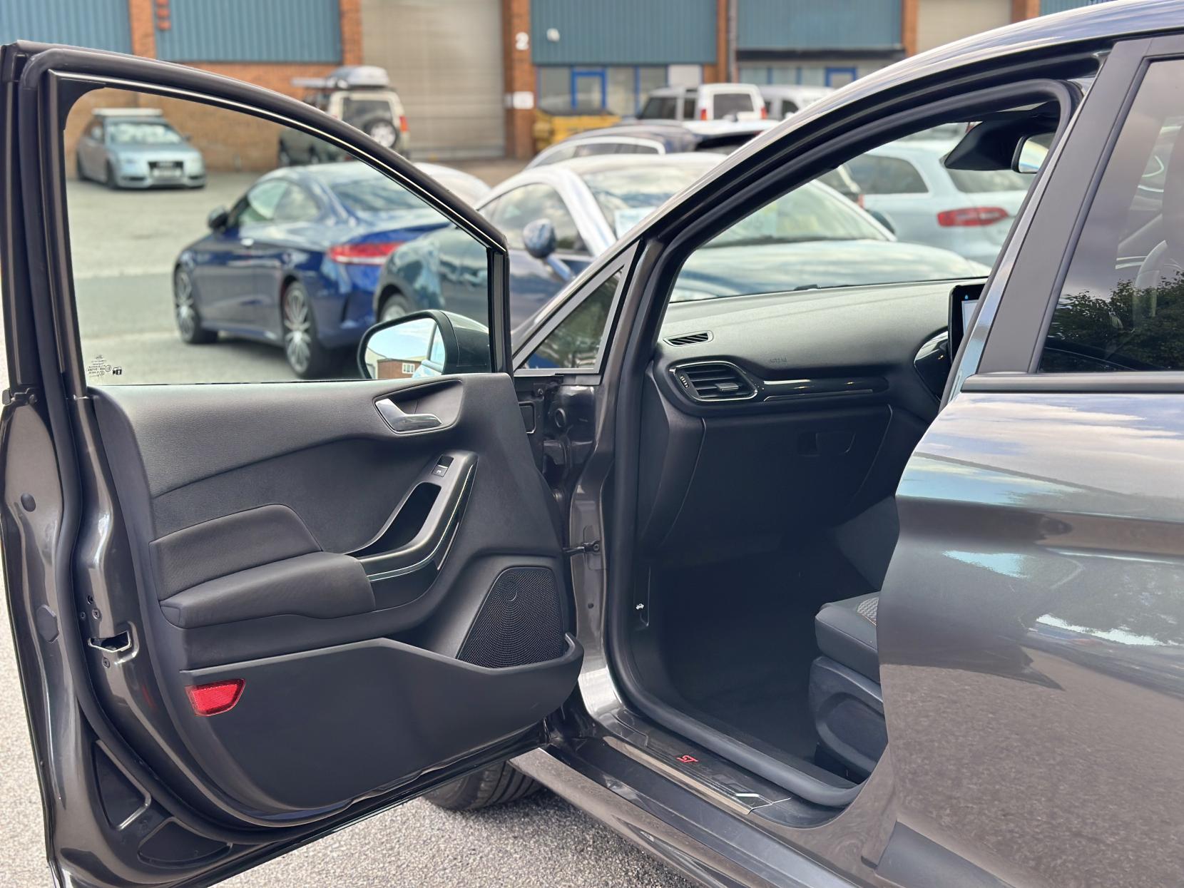 Ford Fiesta 1.0T EcoBoost GPF ST-Line Hatchback 5dr Petrol Manual Euro 6 (s/s) (125 ps)