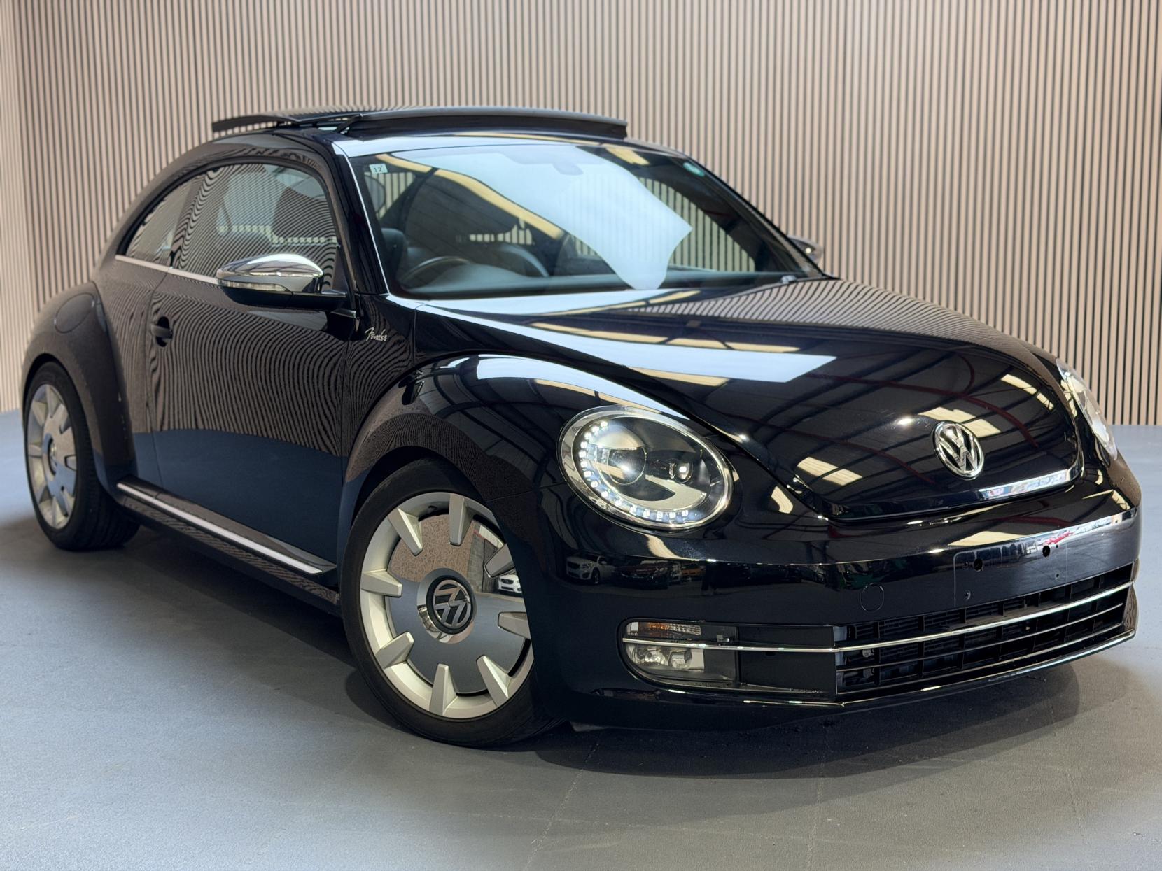 Volkswagen Beetle 1.2 Fender Hatchback (2011 - 2016)