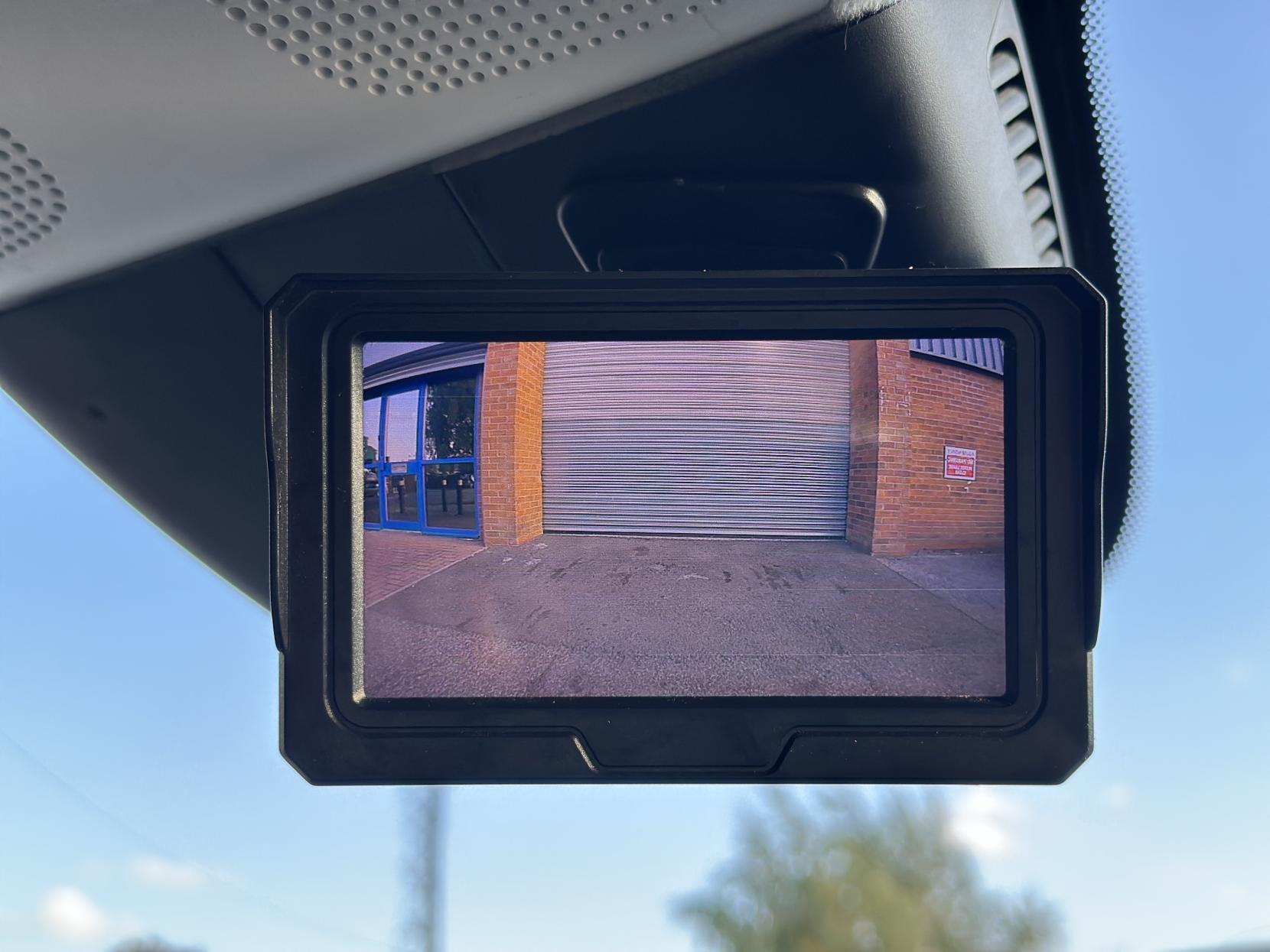 Mercedes-Benz Vito 1.6 109 CDI Panel Van 6dr Diesel Manual FWD L2 Euro 5 (88 ps)