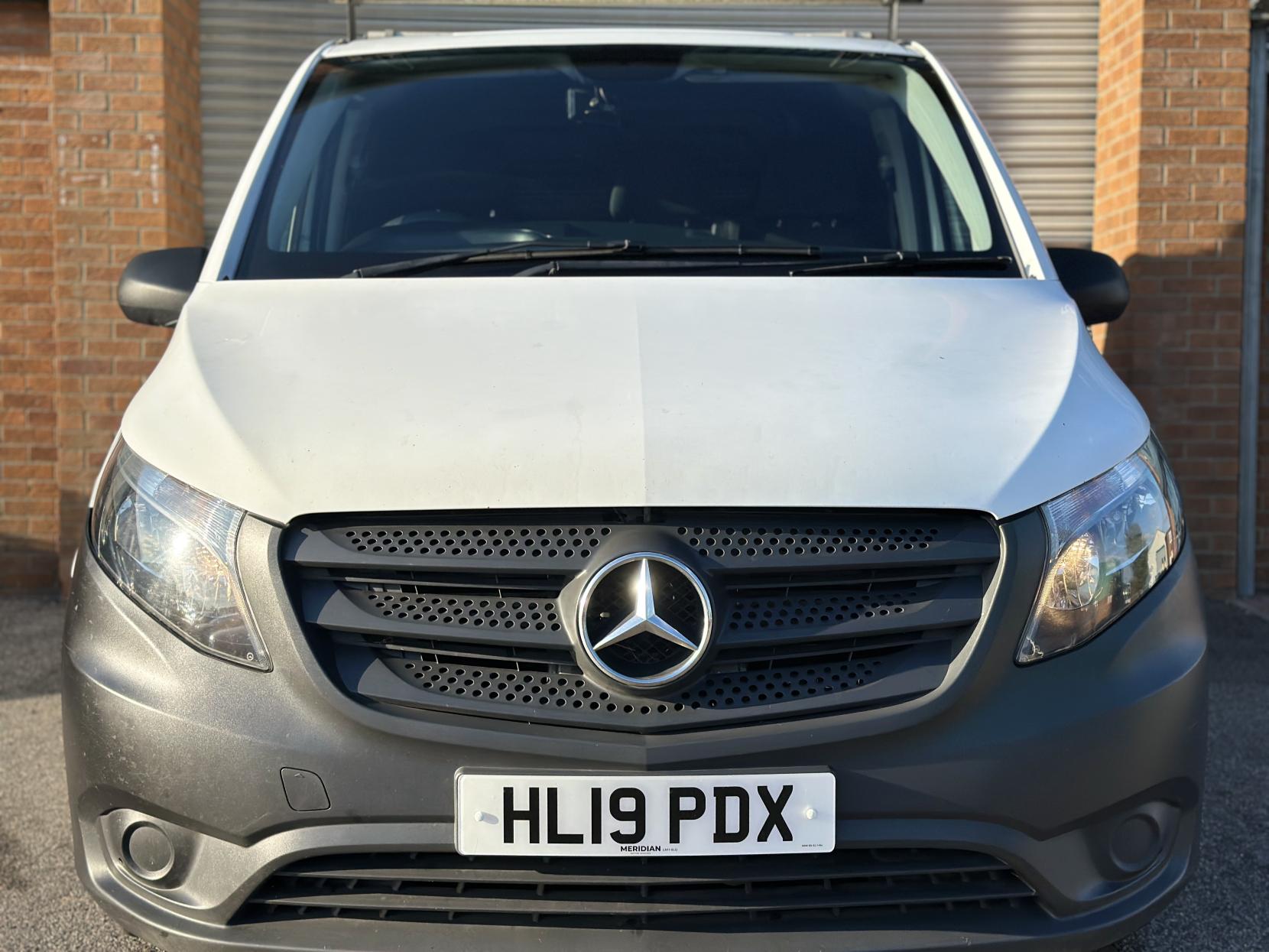 Mercedes-Benz Vito 1.6 109 CDI Panel Van 6dr Diesel Manual FWD L2 Euro 5 (88 ps)