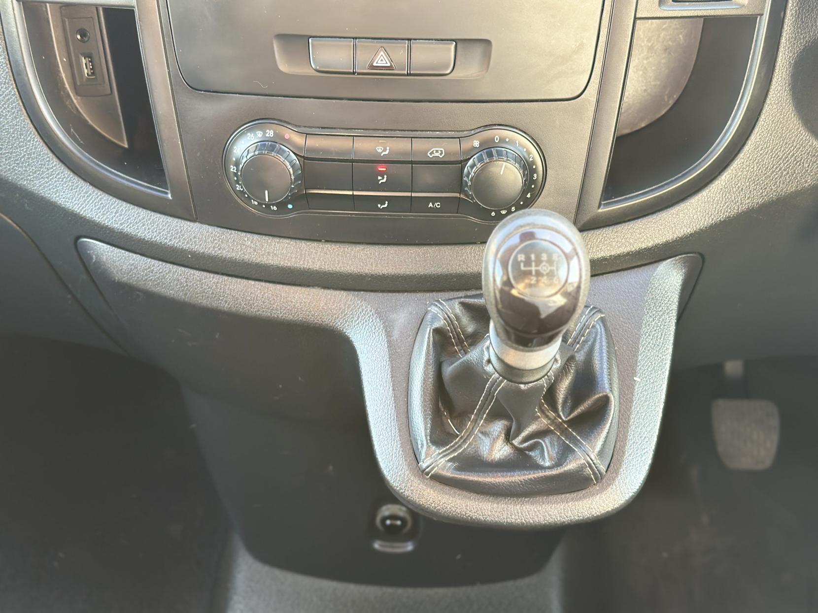 Mercedes-Benz Vito 1.6 109 CDI Panel Van 6dr Diesel Manual FWD L2 Euro 5 (88 ps)