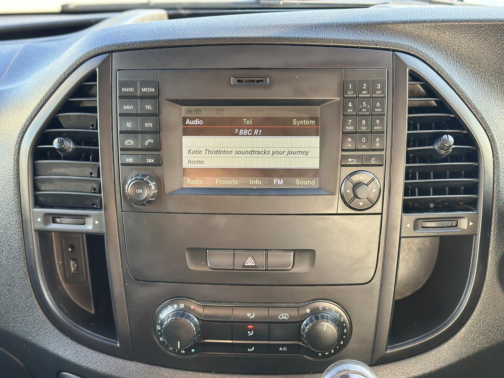 Mercedes-Benz Vito 1.6 109 CDI Panel Van 6dr Diesel Manual FWD L2 Euro 5 (88 ps)