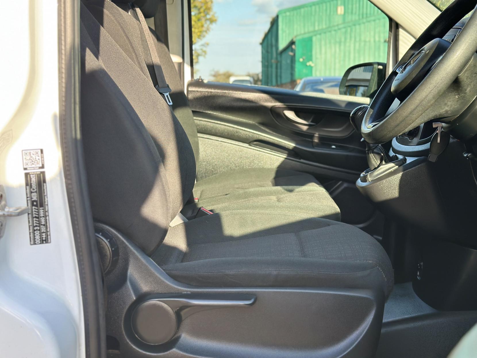 Mercedes-Benz Vito 1.6 109 CDI Panel Van 6dr Diesel Manual FWD L2 Euro 5 (88 ps)