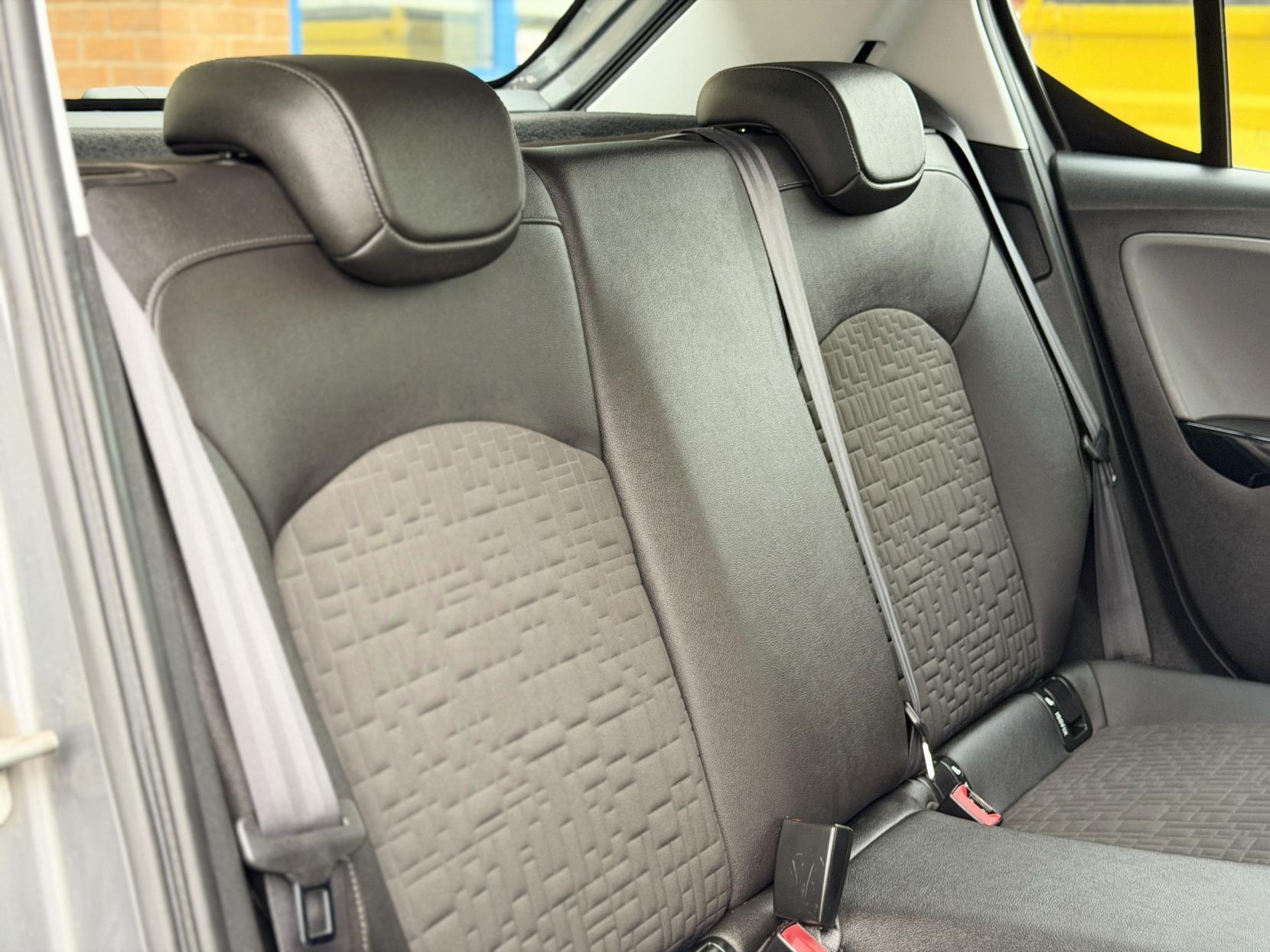 Vauxhall Corsa 1.4i SE Hatchback 5dr Petrol Auto Euro 6 (90 ps)