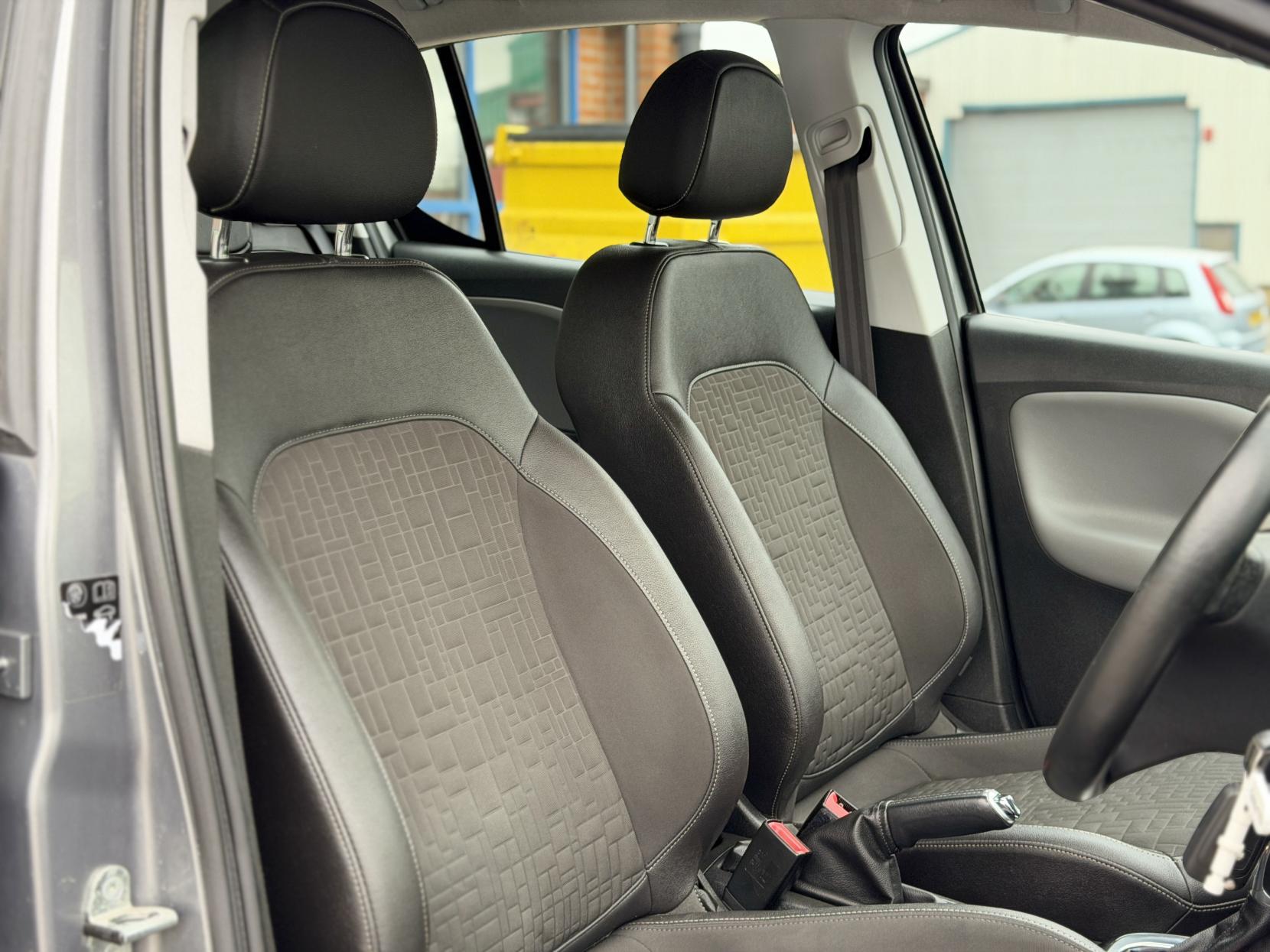 Vauxhall Corsa 1.4i SE Hatchback 5dr Petrol Auto Euro 6 (90 ps)