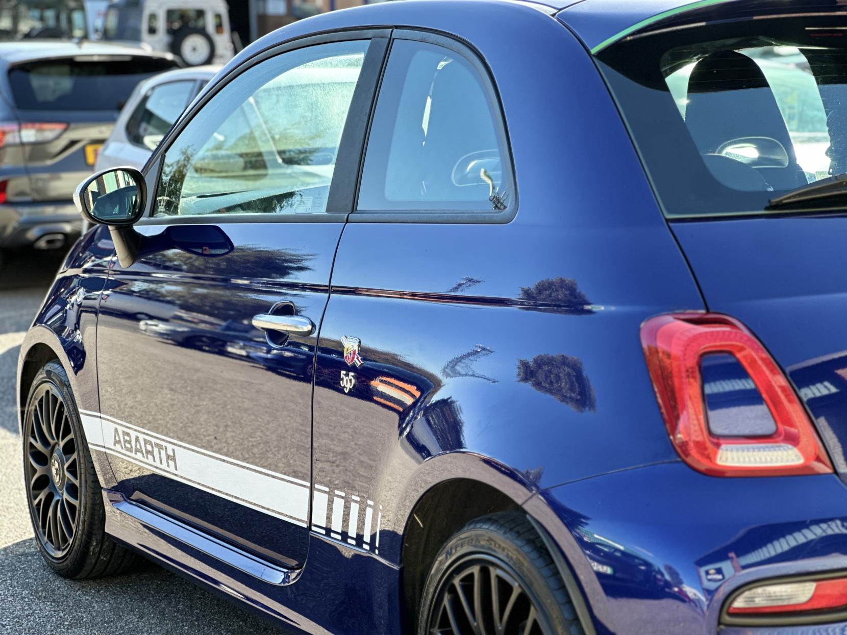 Abarth 595 1.4 T-Jet Hatchback 3dr Petrol Manual Euro 6 (145 ps)