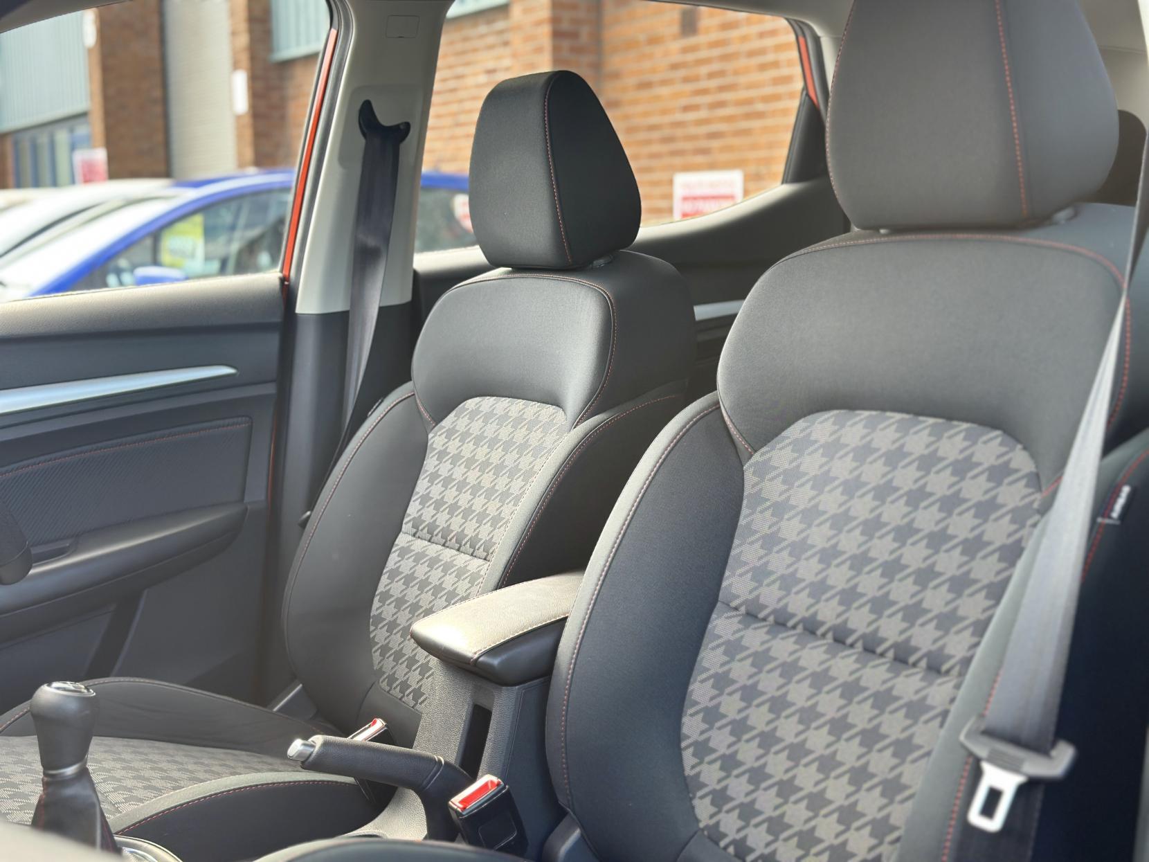 MG MG ZS 1.5 VTi-TECH Excite SUV 5dr Petrol Manual Euro 6 (s/s) (106 ps)