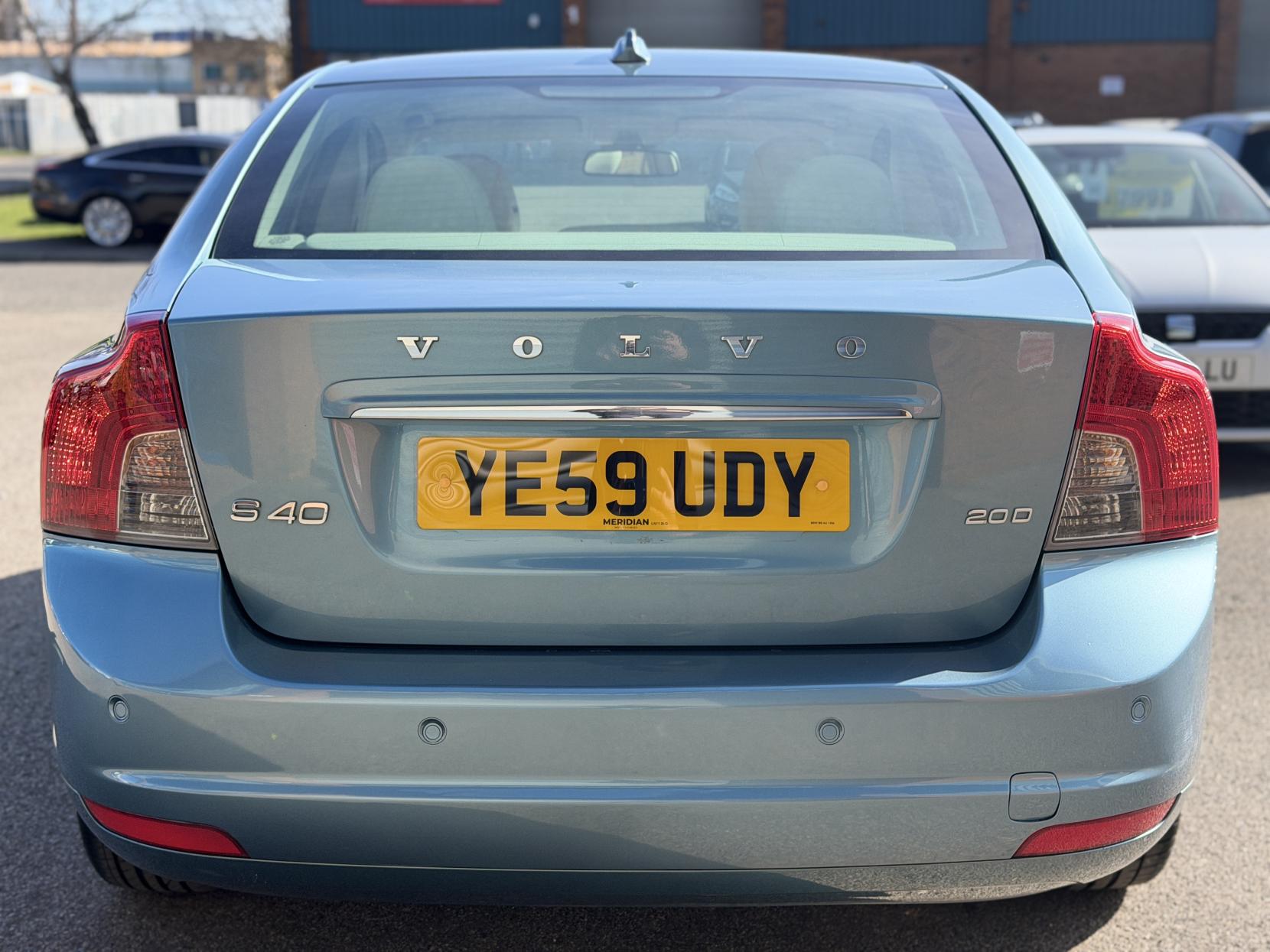 Volvo S40 2.0D GPF SE Lux Saloon 4dr Diesel Manual Euro 4 (136 ps)