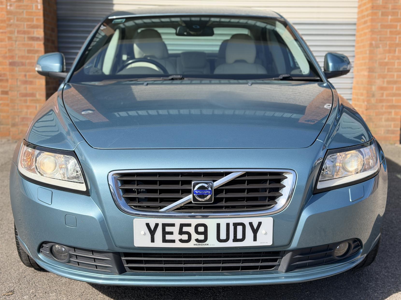 Volvo S40 2.0D GPF SE Lux Saloon 4dr Diesel Manual Euro 4 (136 ps)