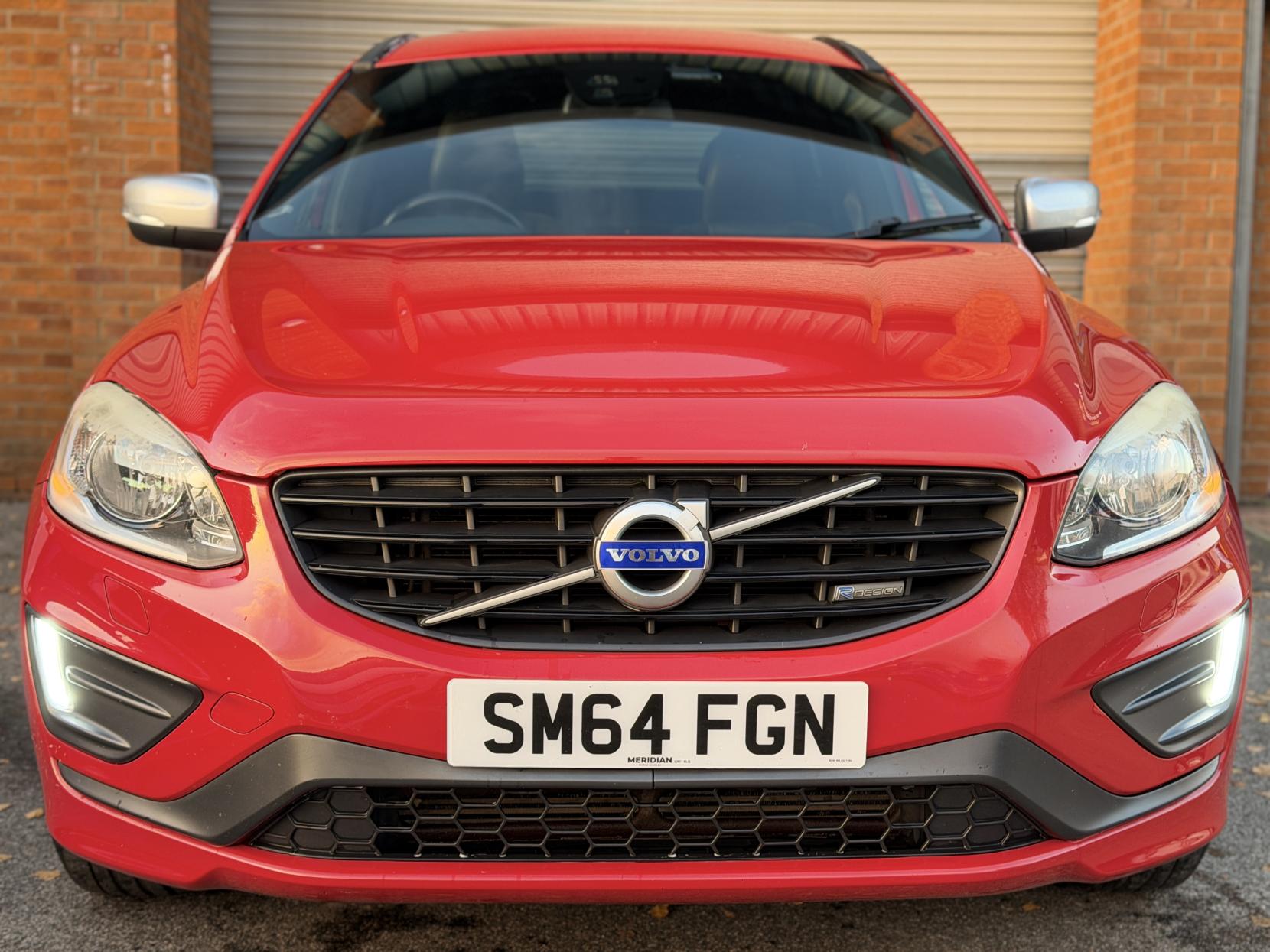 Volvo XC60 2.4 D4 R-Design SUV 5dr Diesel Geartronic AWD Euro 5 (181 ps)