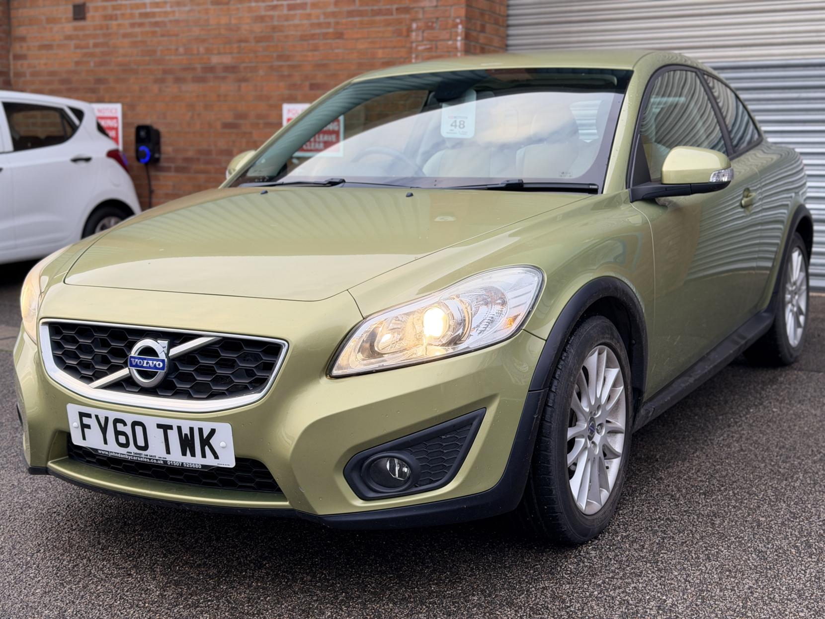 Volvo C30 1.6 SE Sports Coupe 3dr Petrol Manual Euro 4 (100 ps)