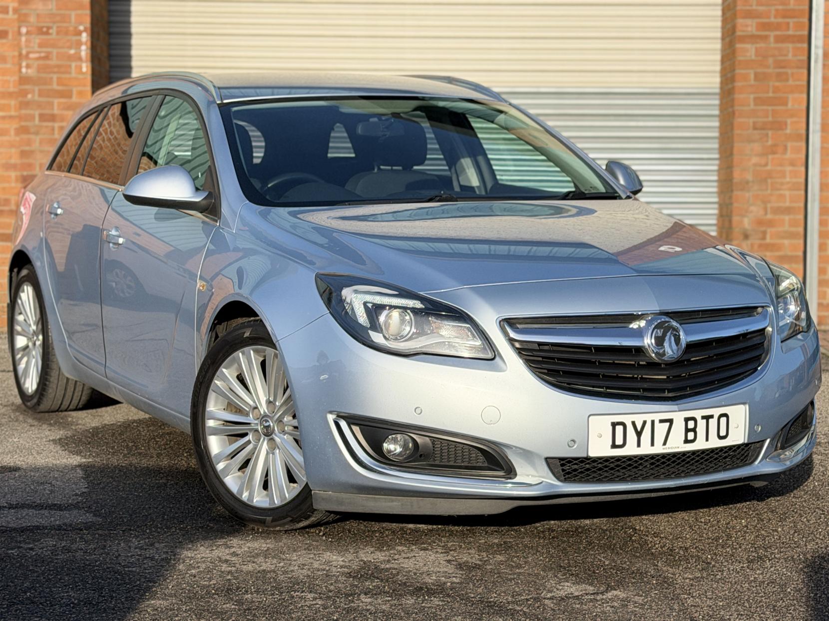 Vauxhall Insignia 2.0 CDTi ecoFLEX Design Nav Sports Tourer 5dr Diesel Manual Euro 6 (s/s) (170 ps)