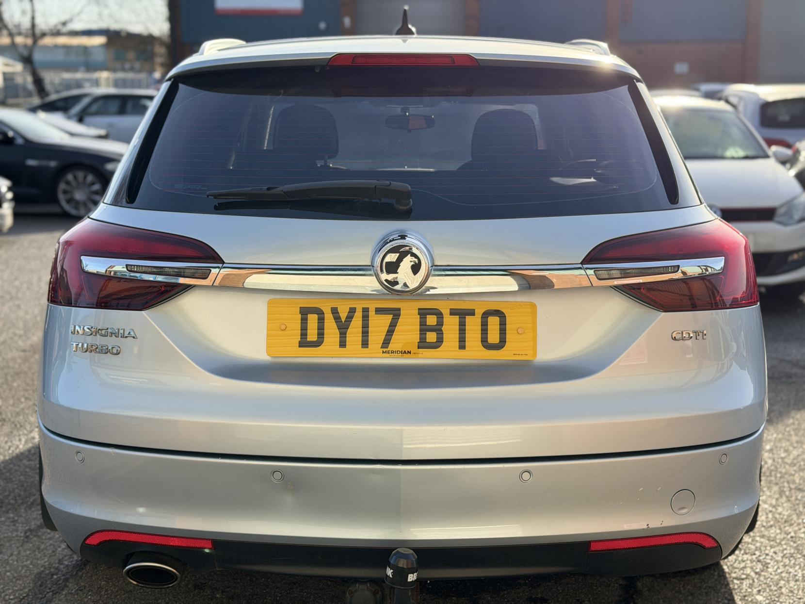 Vauxhall Insignia 2.0 CDTi ecoFLEX Design Nav Sports Tourer 5dr Diesel Manual Euro 6 (s/s) (170 ps)