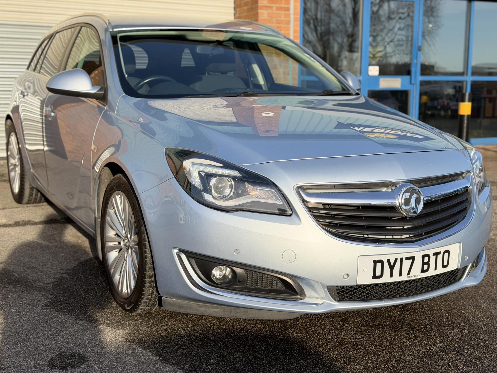 Vauxhall Insignia 2.0 CDTi ecoFLEX Design Nav Sports Tourer 5dr Diesel Manual Euro 6 (s/s) (170 ps)