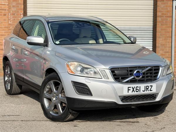 Volvo XC60 3.0 T6 Geartronic (304PS)