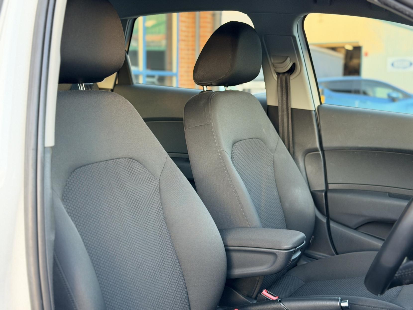 Audi A1 1.4 TFSI Attraction Hatchback 5dr Petrol S Tronic Euro 5 (s/s) (122 ps)