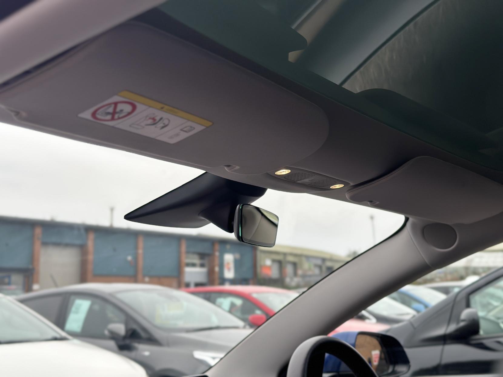 Tesla Model 3 (Dual Motor) Long Range Saloon 4dr Electric Auto 4WDE (346 ps)