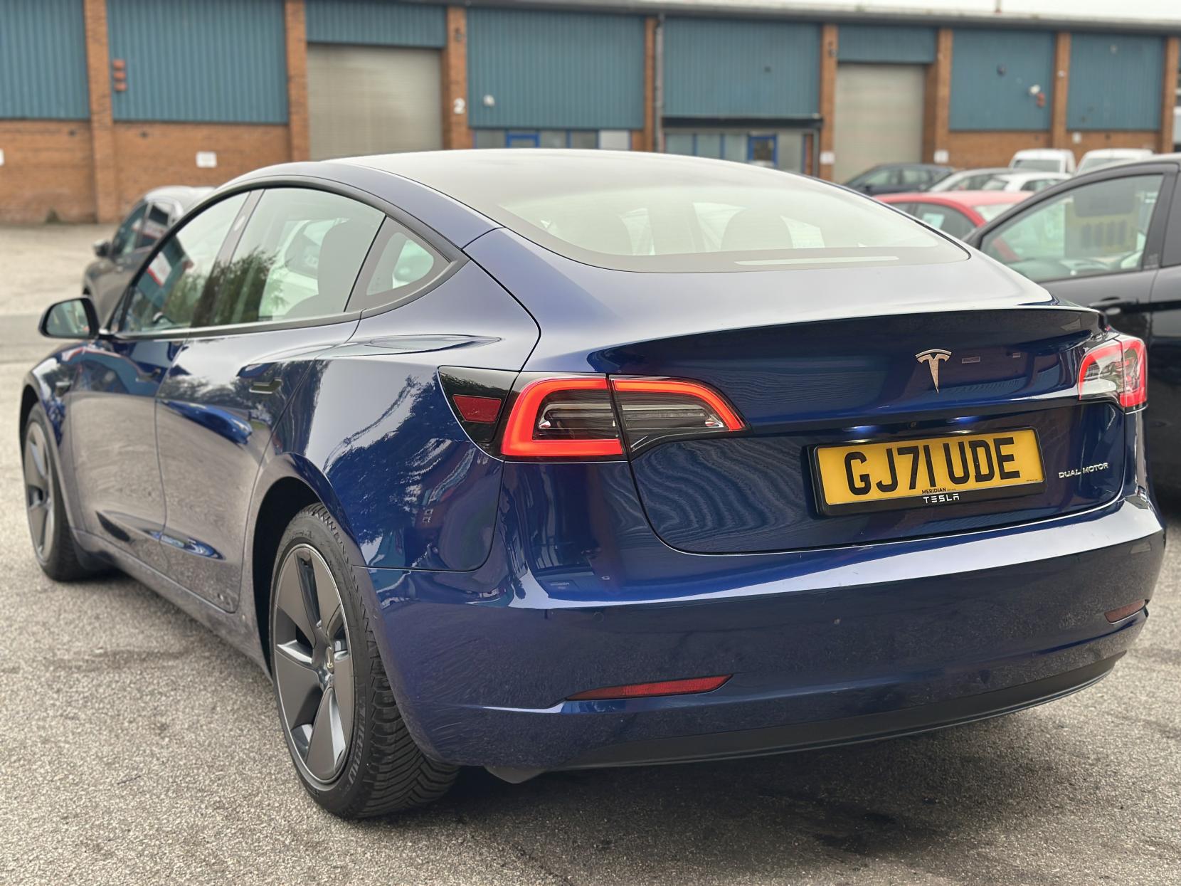 Tesla Model 3 (Dual Motor) Long Range Saloon 4dr Electric Auto 4WDE (346 ps)