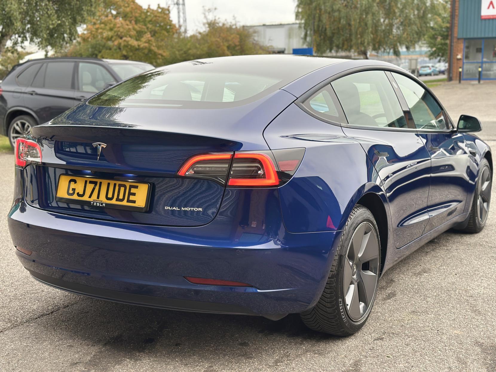 Tesla Model 3 (Dual Motor) Long Range Saloon 4dr Electric Auto 4WDE (346 ps)
