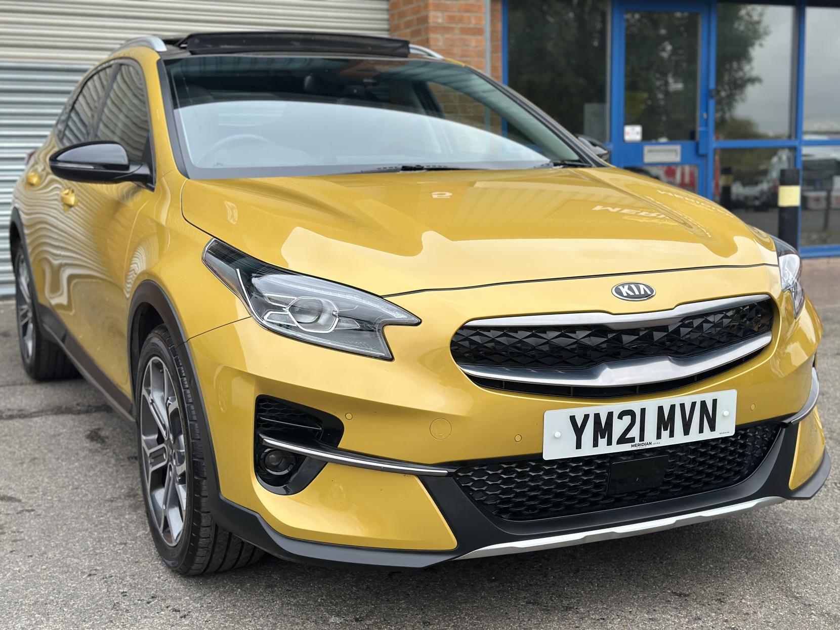 Kia XCeed 1.6 GDi 8.9kWh First Edition SUV 5dr Petrol Plug-in Hybrid DCT Euro 6 (s/s) (139 bhp)