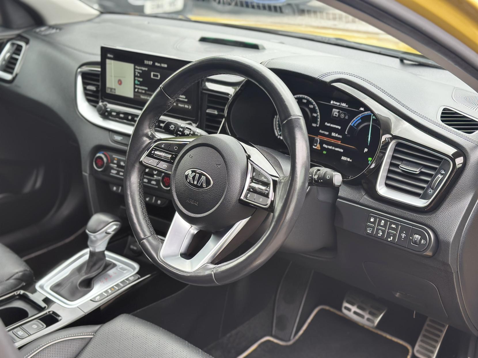 Kia XCeed 1.6 GDi 8.9kWh First Edition SUV 5dr Petrol Plug-in Hybrid DCT Euro 6 (s/s) (139 bhp)