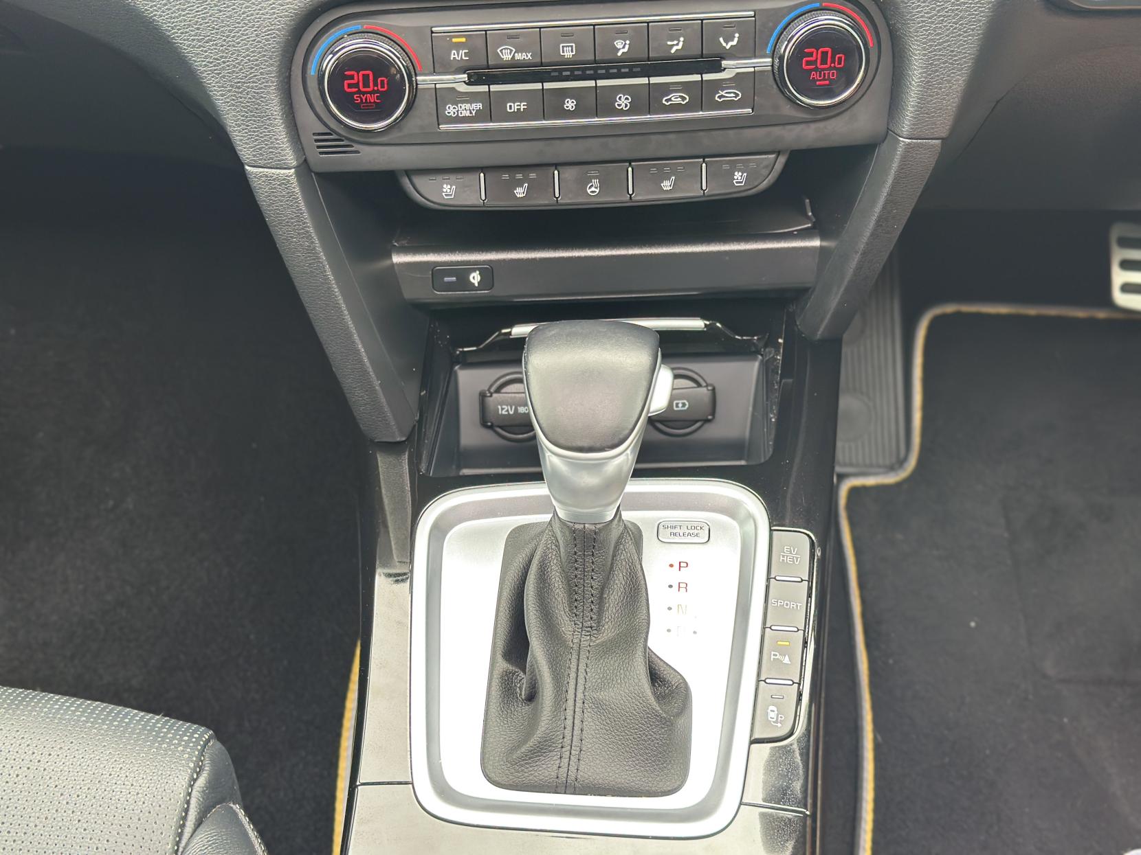 Kia XCeed 1.6 GDi 8.9kWh First Edition SUV 5dr Petrol Plug-in Hybrid DCT Euro 6 (s/s) (139 bhp)