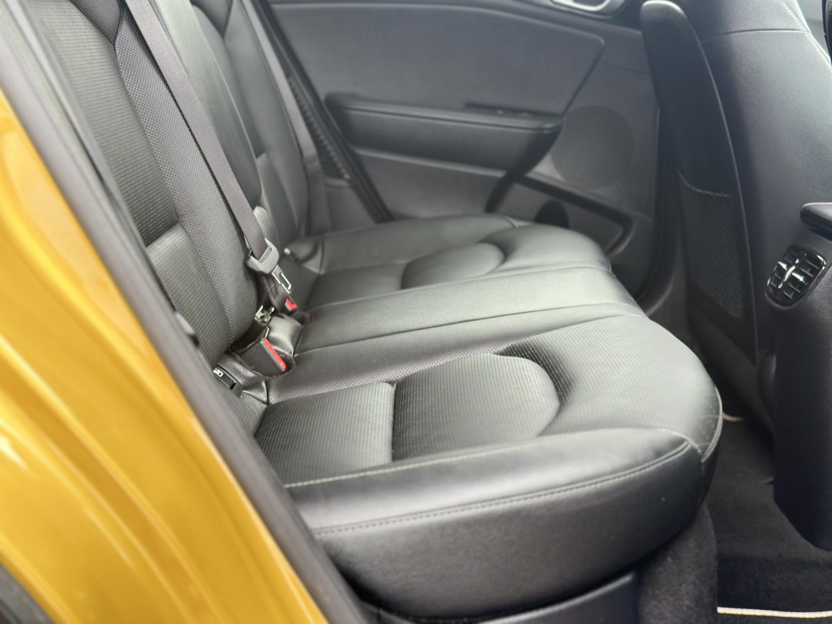 Kia XCeed 1.6 GDi 8.9kWh First Edition SUV 5dr Petrol Plug-in Hybrid DCT Euro 6 (s/s) (139 bhp)