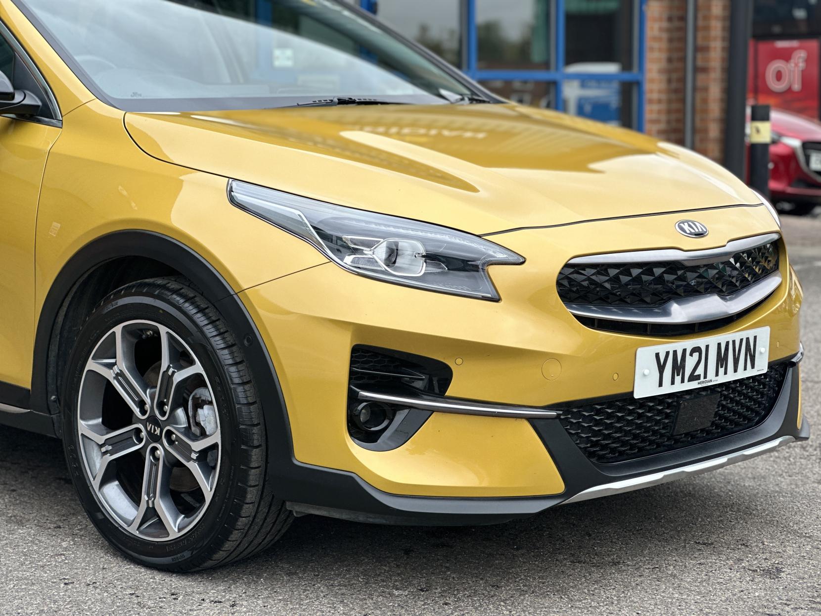 Kia XCeed 1.6 GDi 8.9kWh First Edition SUV 5dr Petrol Plug-in Hybrid DCT Euro 6 (s/s) (139 bhp)