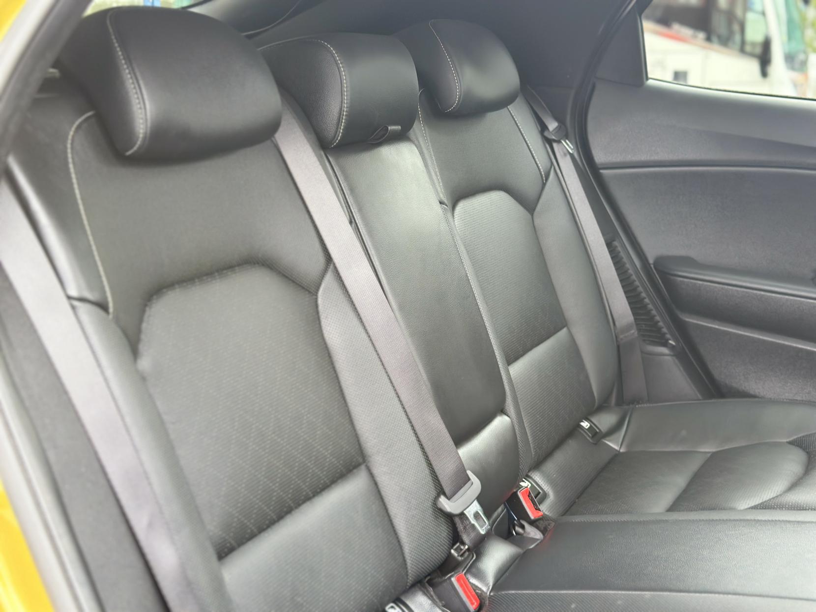 Kia XCeed 1.6 GDi 8.9kWh First Edition SUV 5dr Petrol Plug-in Hybrid DCT Euro 6 (s/s) (139 bhp)