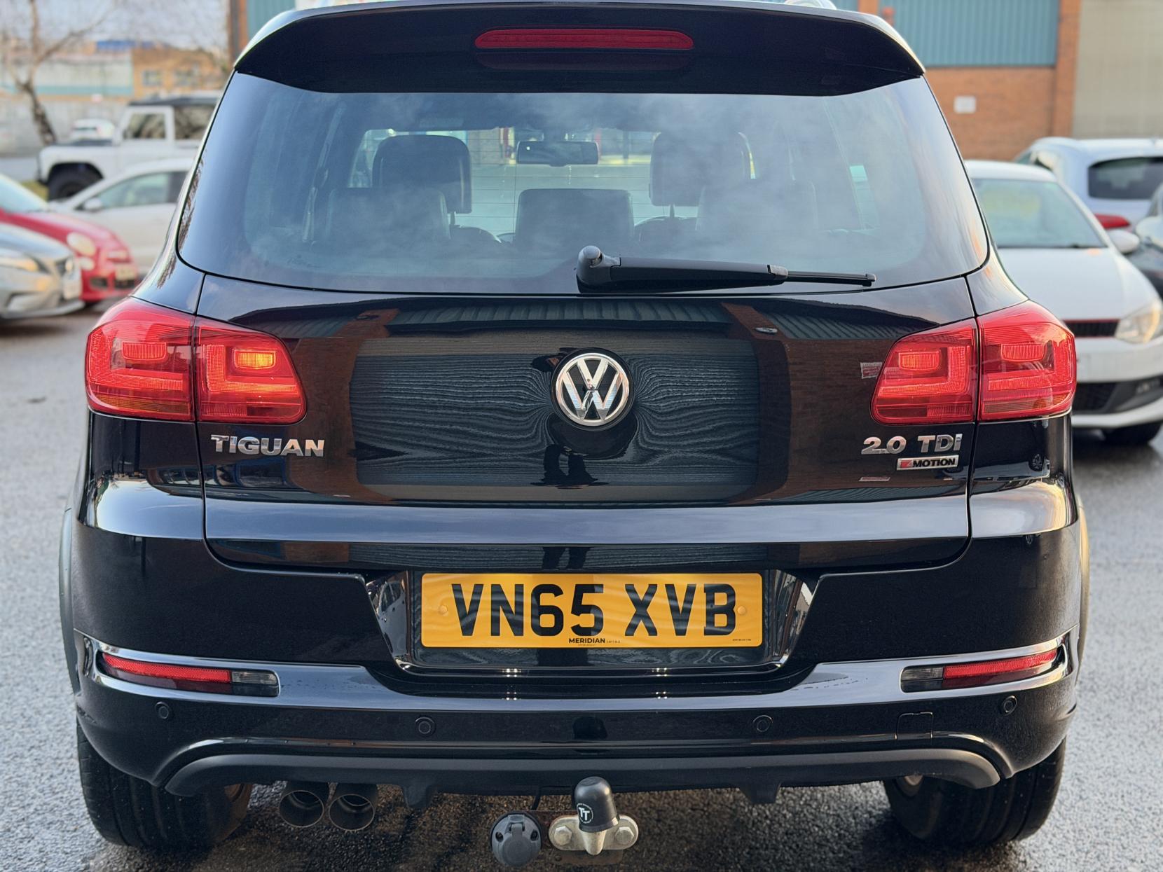 Volkswagen Tiguan 2.0 TDI BlueMotion Tech R-Line Edition SUV 5dr Diesel DSG 4WD Euro 6 (s/s) (150 ps)