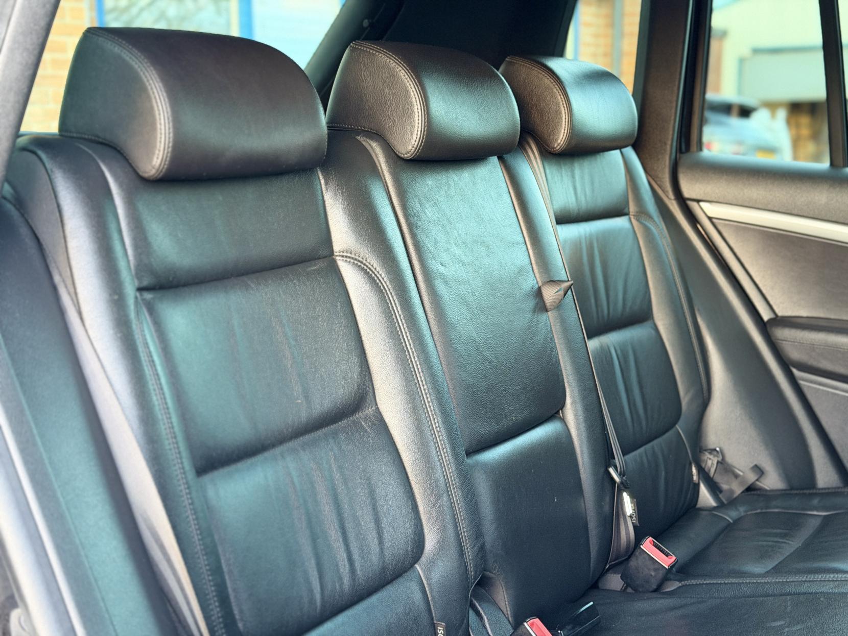 Volkswagen Tiguan 2.0 TDI BlueMotion Tech R-Line Edition SUV 5dr Diesel DSG 4WD Euro 6 (s/s) (150 ps)