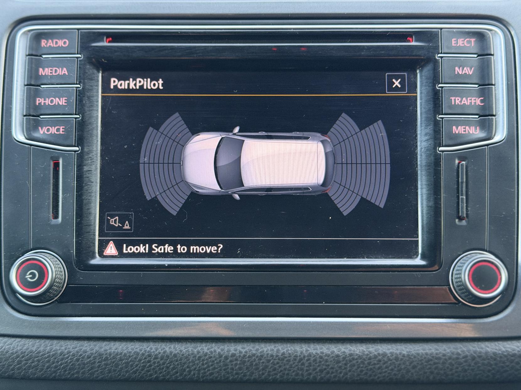 Volkswagen Tiguan 2.0 TDI BlueMotion Tech R-Line Edition SUV 5dr Diesel DSG 4WD Euro 6 (s/s) (150 ps)