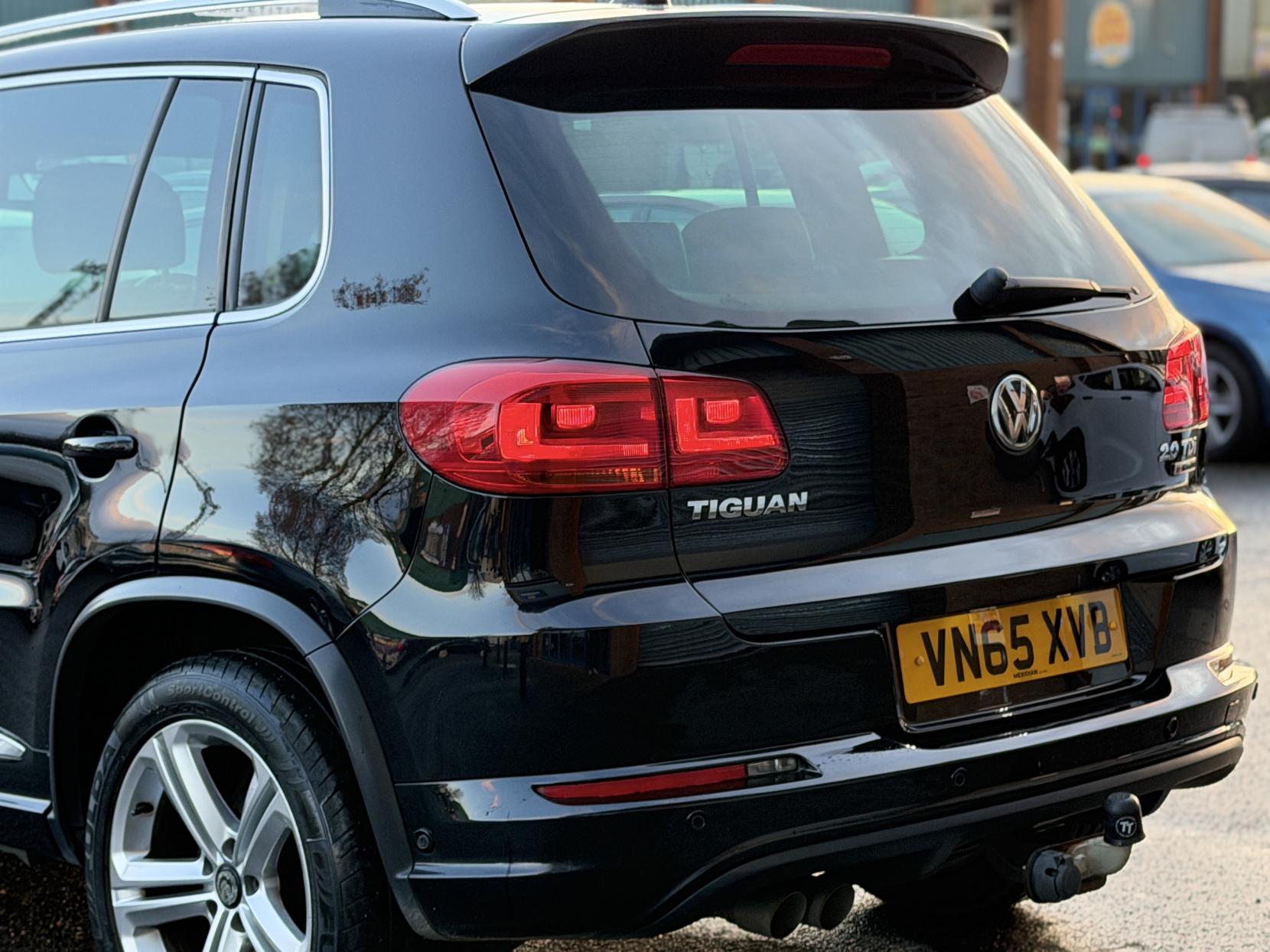 Volkswagen Tiguan 2.0 TDI BlueMotion Tech R-Line Edition SUV 5dr Diesel DSG 4WD Euro 6 (s/s) (150 ps)