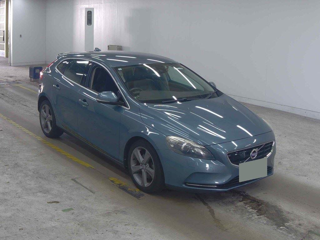 Volvo V40 1.6 V40 (2012)