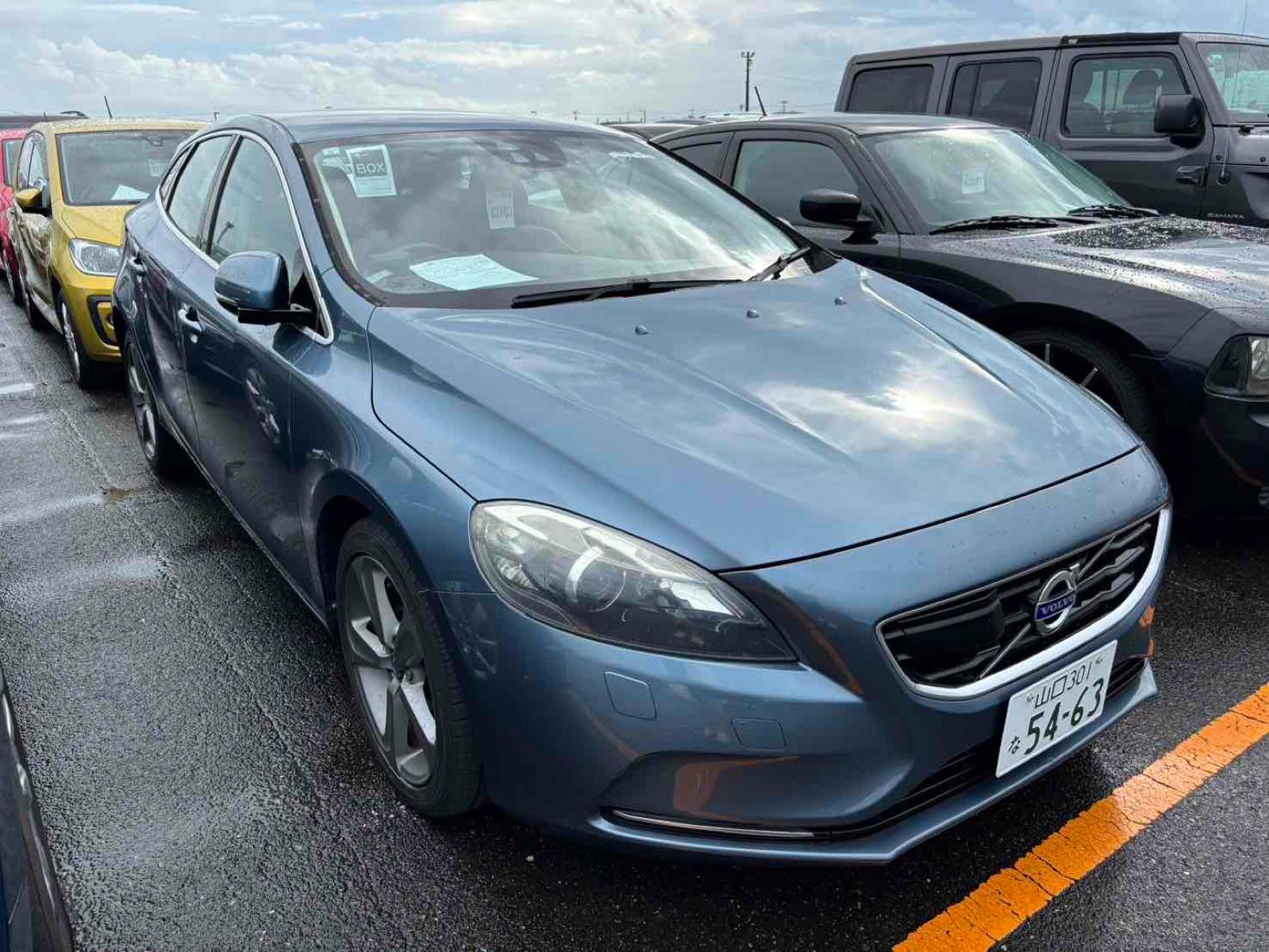 Volvo V40 1.6 V40 (2012)
