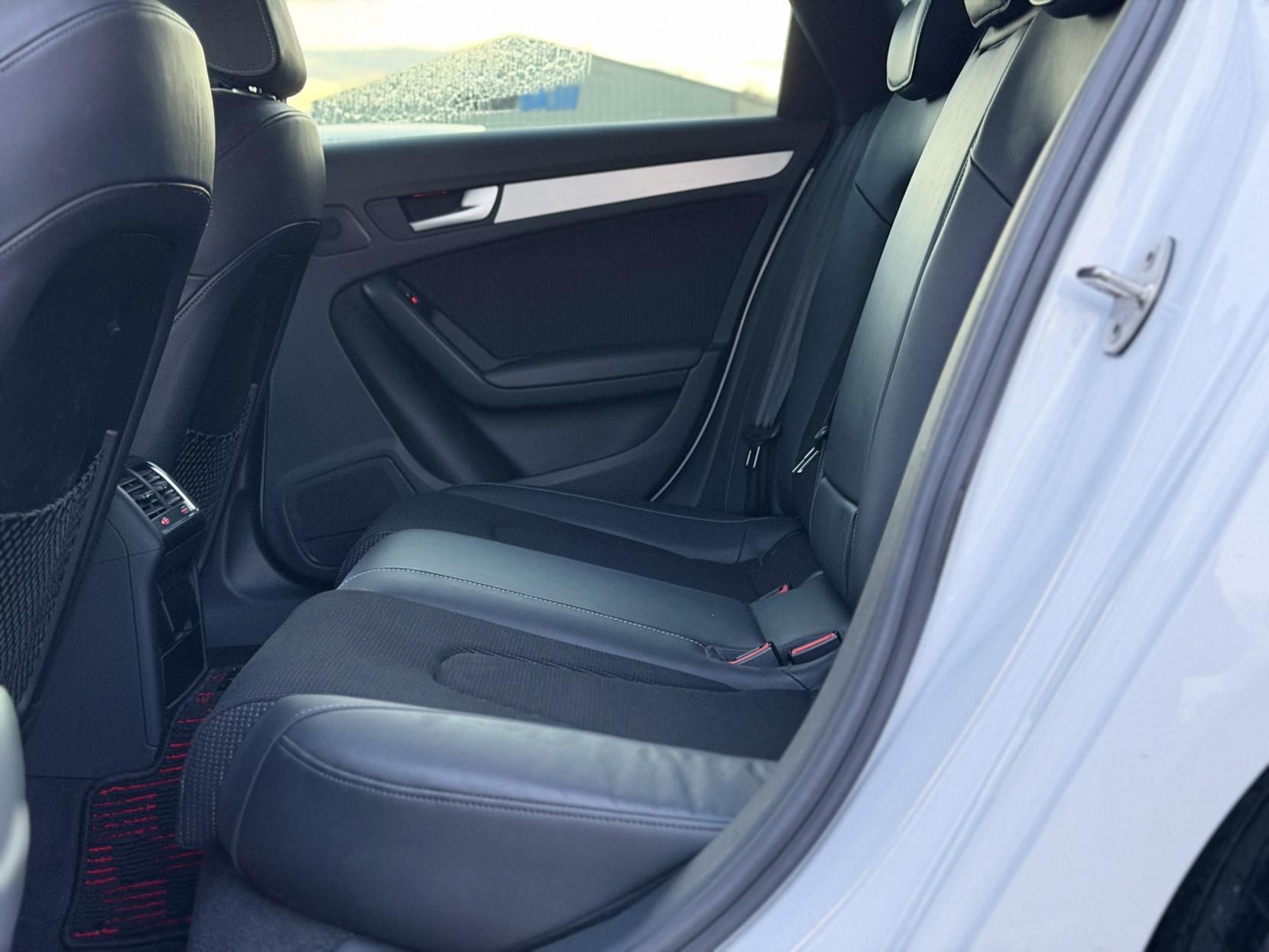 Audi A4 Avant 2.0 TFSI S line Estate 5dr Petrol Multitronic 