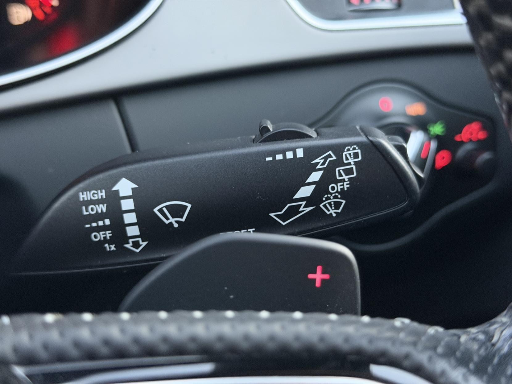 Audi A4 Avant 2.0 TFSI S line Estate 5dr Petrol Multitronic 