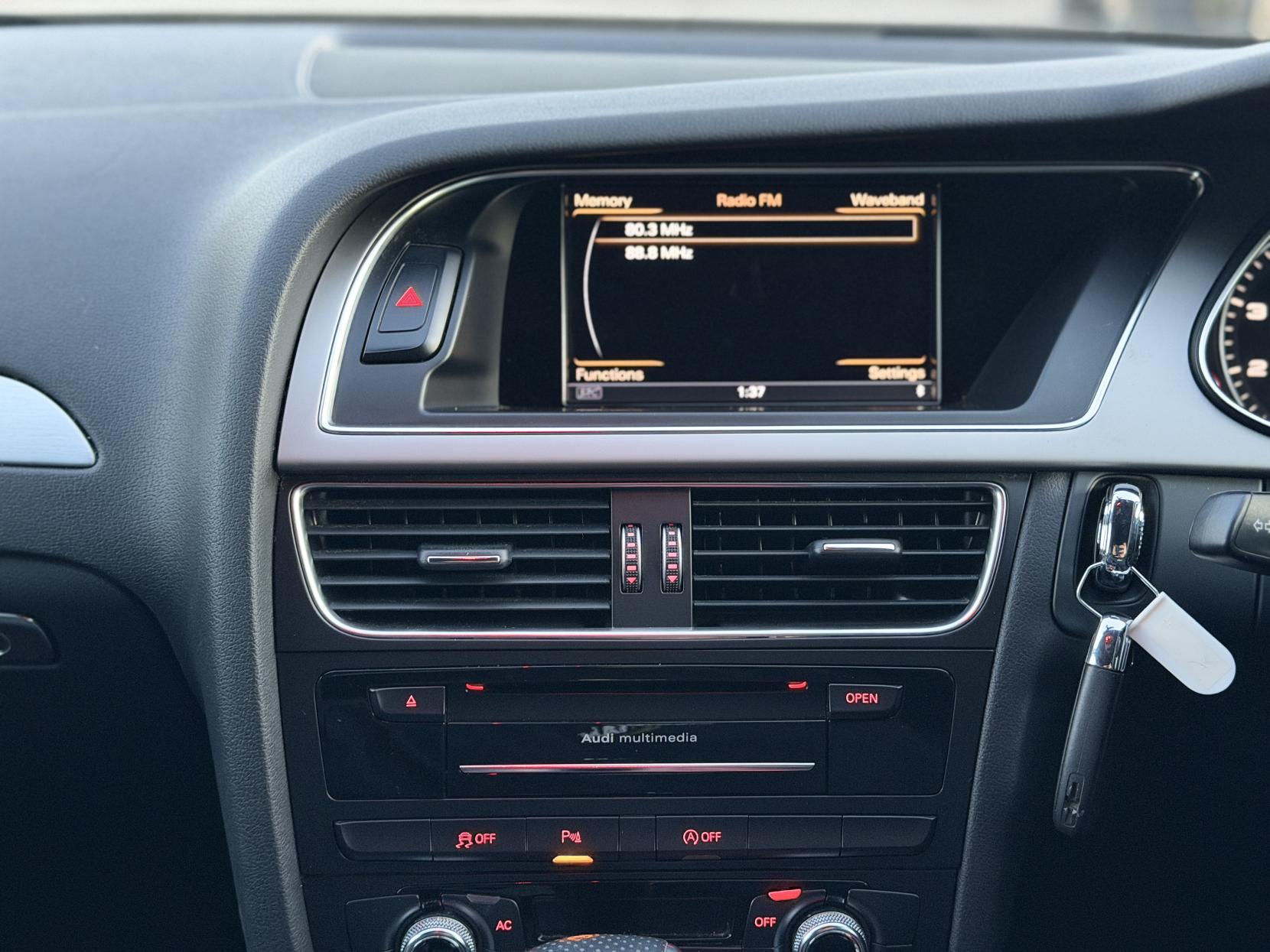 Audi A4 Avant 2.0 TFSI S line Estate 5dr Petrol Multitronic 