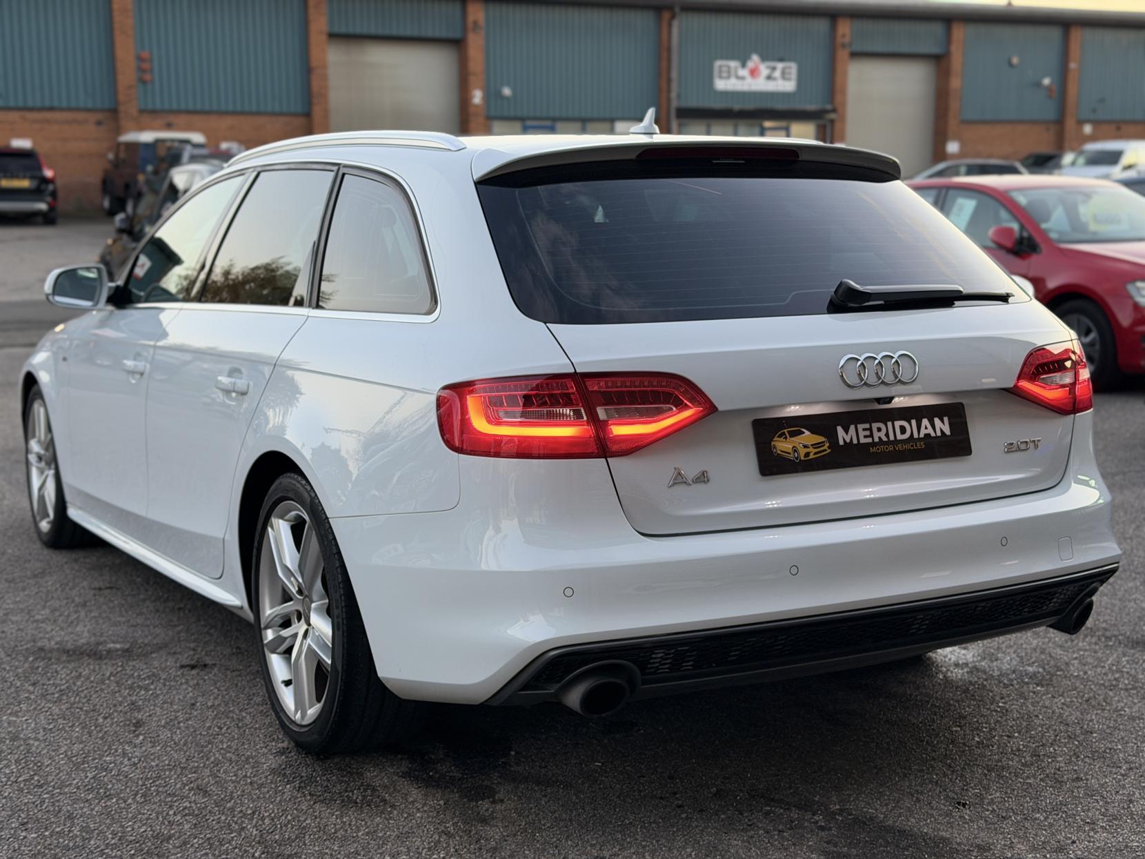 Audi A4 Avant 2.0 TFSI S line Estate 5dr Petrol Multitronic 