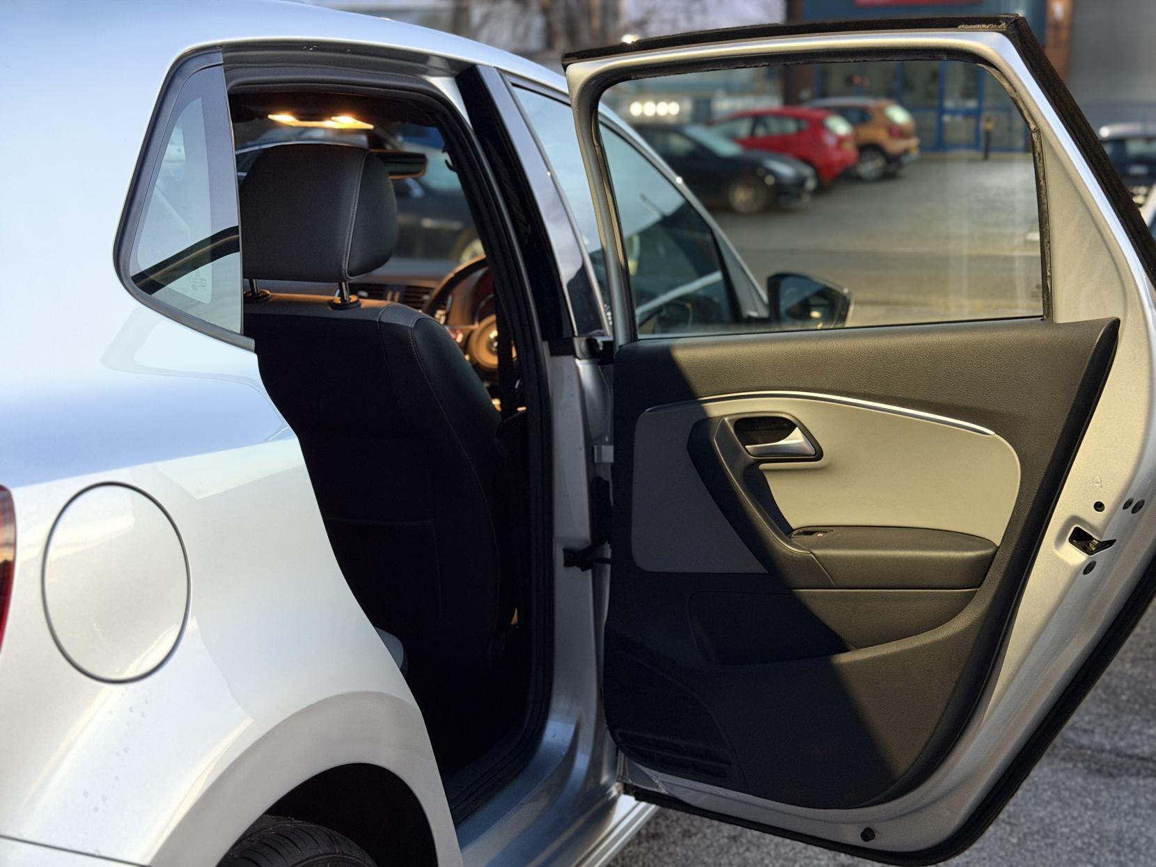 Volkswagen Polo 1.4 TSI BlueMotion Tech ACT BlueGT Hatchback 5dr Petrol DSG Euro 6 (s/s) (150 ps)