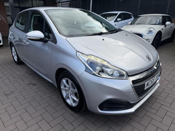 2015 Peugeot 208