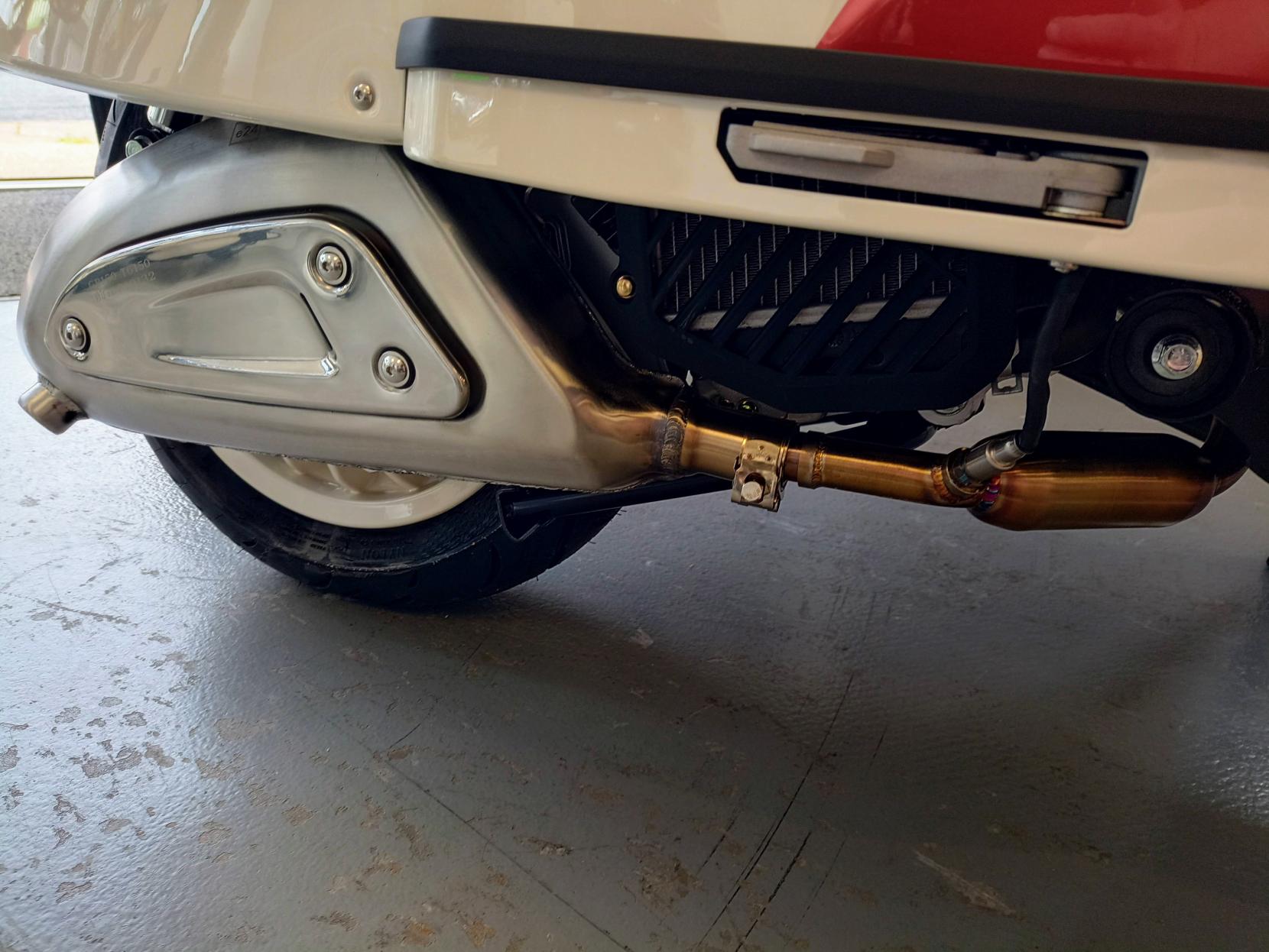 Royal Alloy GP 125 125 LC Scooter (2018 - )