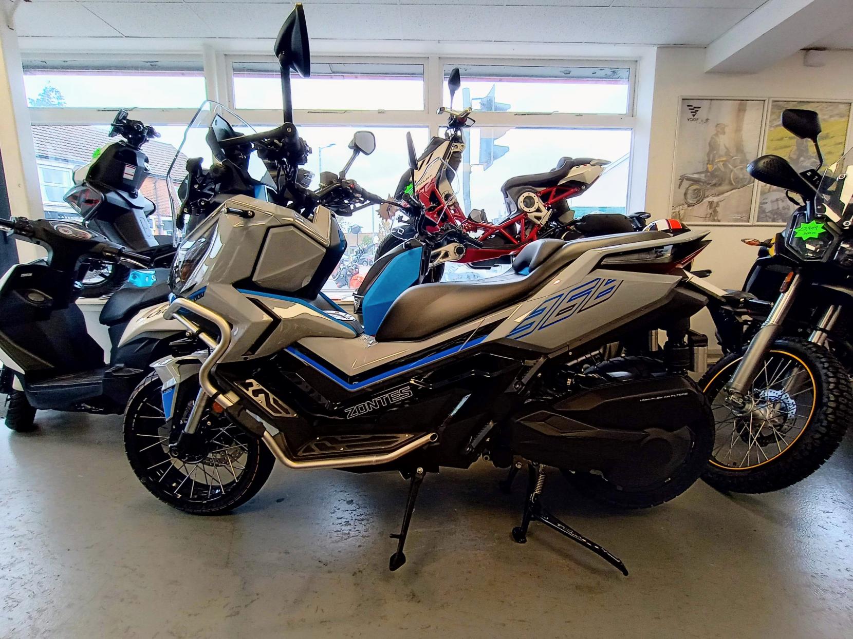Zontes ZT368T-G 368 Scooter (2025 - ) - Zontes - Bikes & Scooters