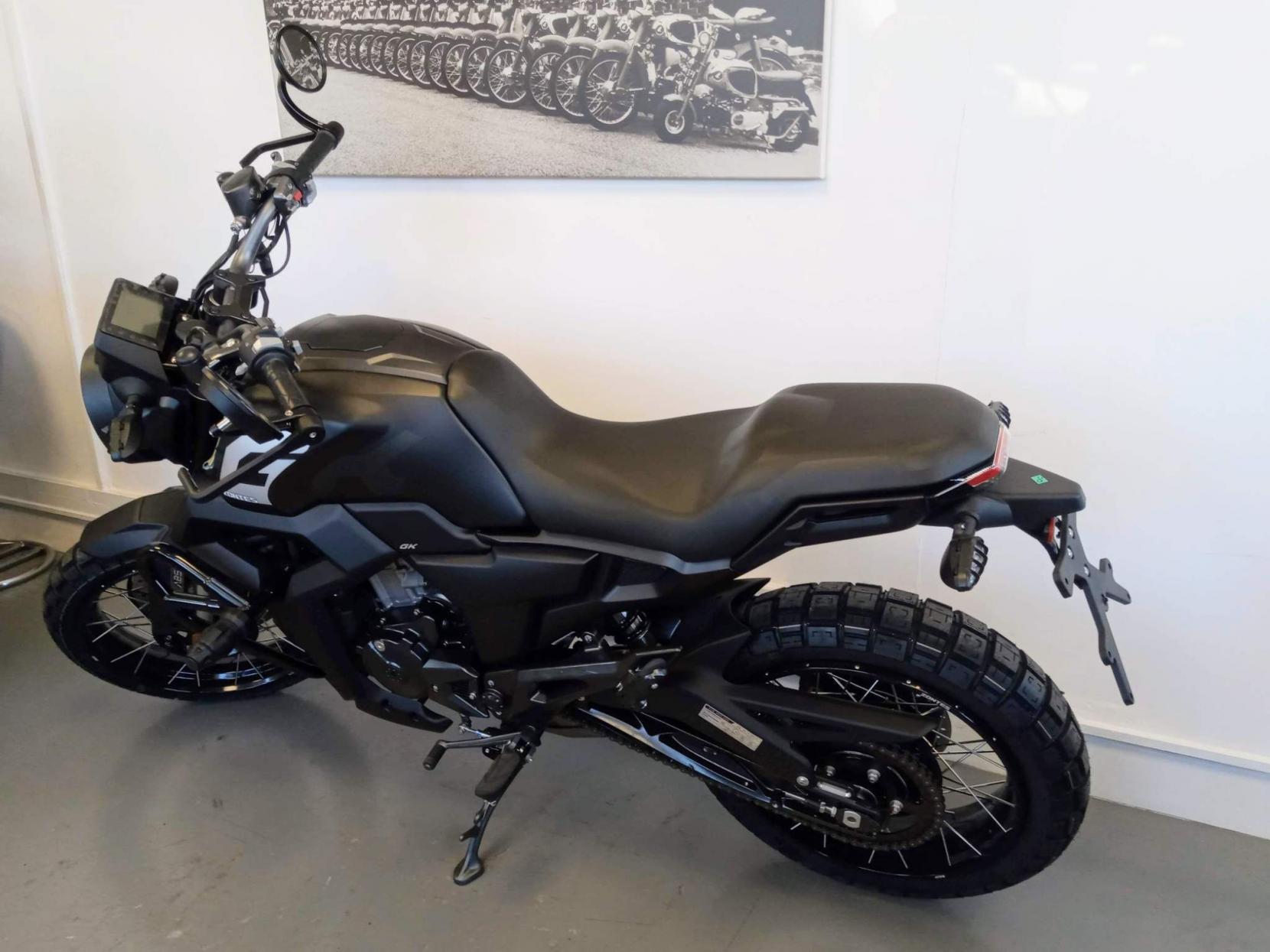 Zontes ZT125-GK 125 125 Naked (2020 - )