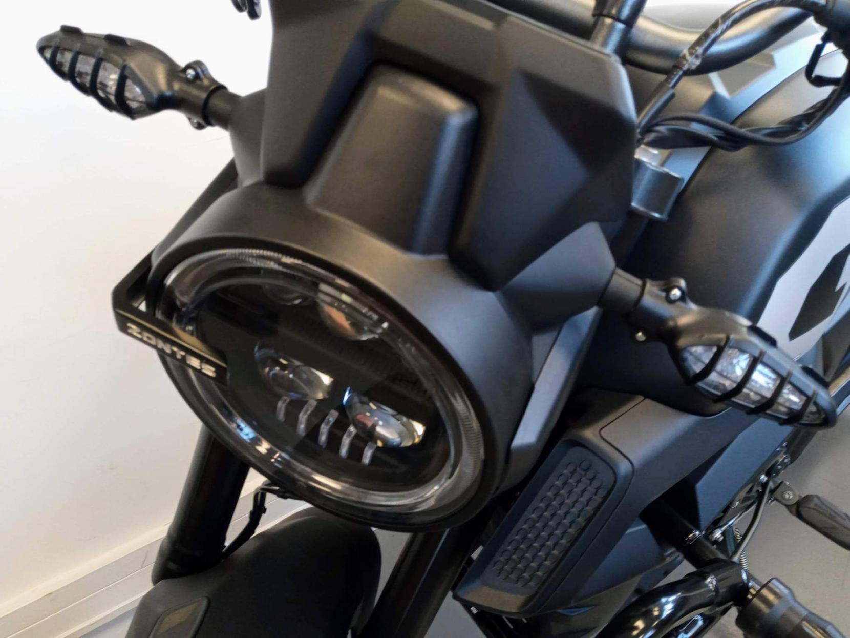 Zontes ZT125-GK 125 125 Naked (2020 - )
