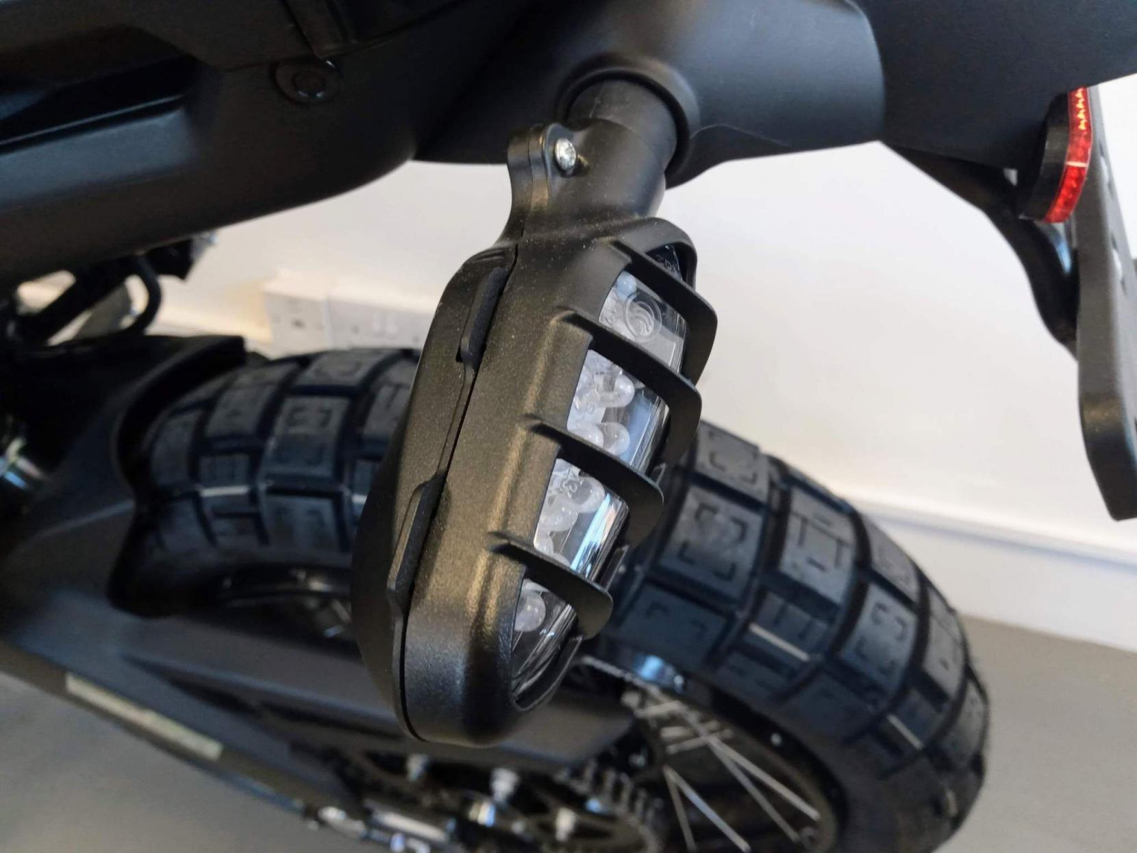 Zontes ZT125-GK 125 125 Naked (2020 - )